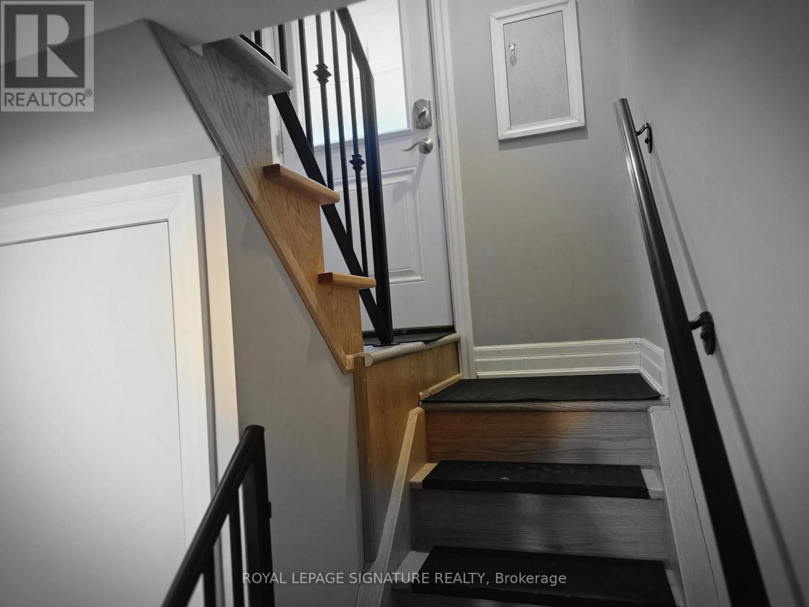 Lower - 141 Phillip Avenue, Toronto, Ontario  M1N 3R6 - Photo 5 - E13653022