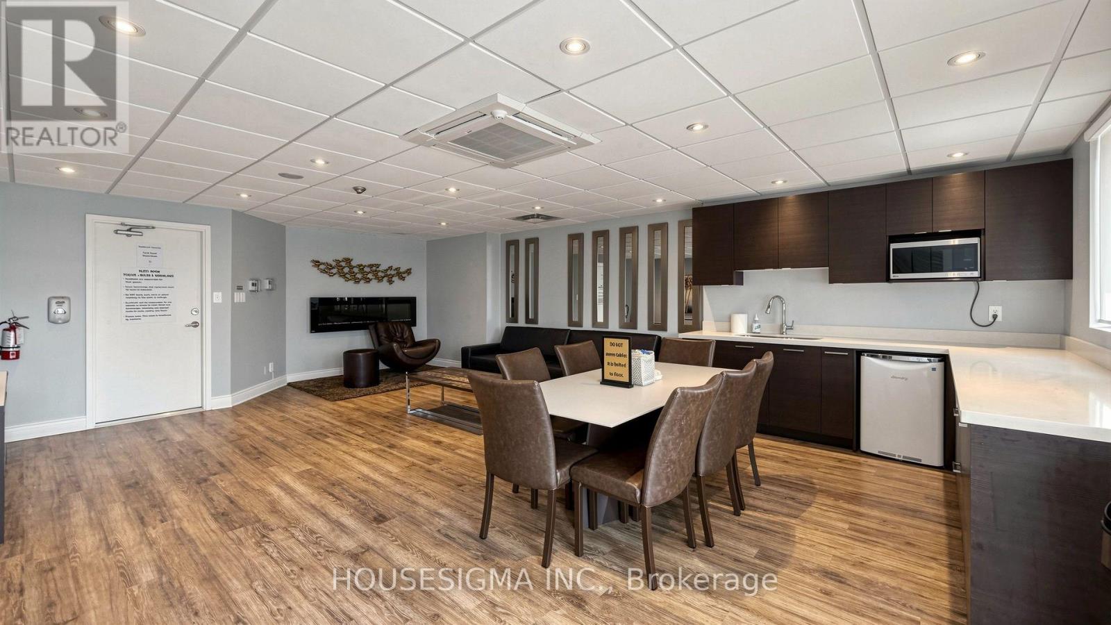 1815 - 155 Hillcrest Avenue, Mississauga, Ontario  L5B 3Z2 - Photo 34 - W13653412