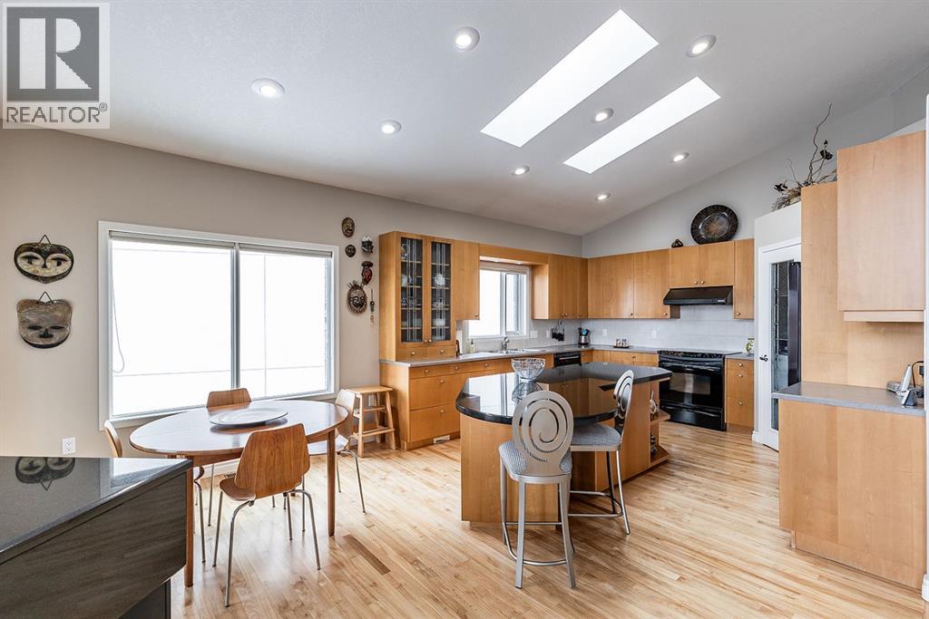 28 Chinook Place SW, Medicine Hat, Alberta  T1A 8S1 - Photo 16 - A2329841
