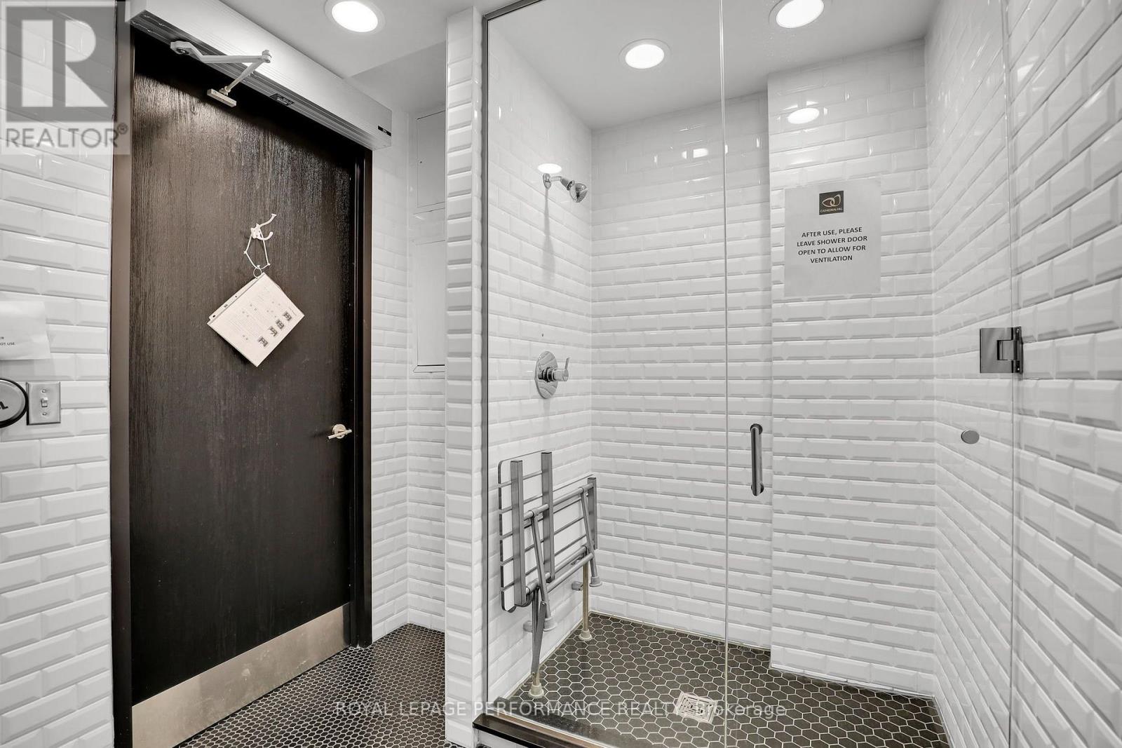 1502 - 428 Sparks Street, Ottawa, Ontario  K1R 0B3 - Photo 22 - X13652940