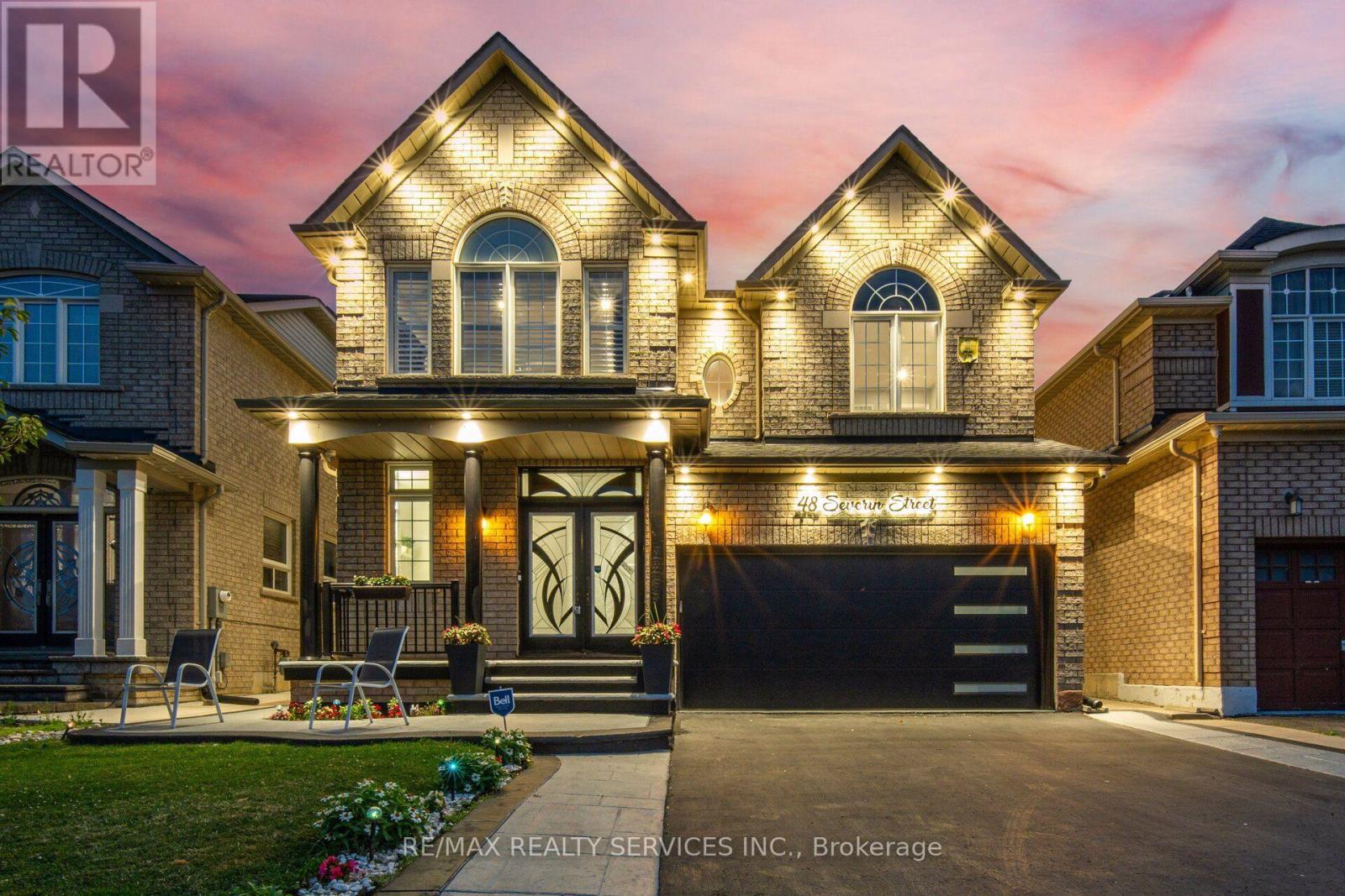 48 SEVERIN STREET, Brampton, Ontario