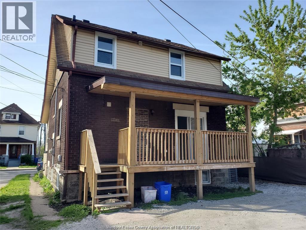 348 Caroline Street, Windsor, Ontario  N9A 6A4 - Photo 4 - 26019205