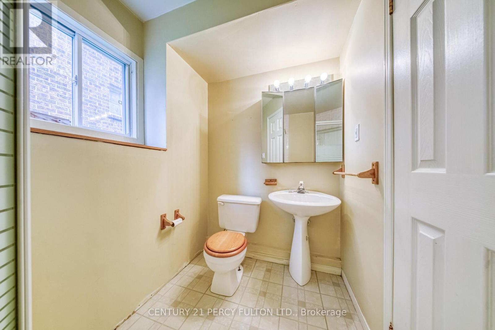 504 Sandalwood Court, Oshawa, Ontario L1G 7X9 - Photo 32 - E13653616