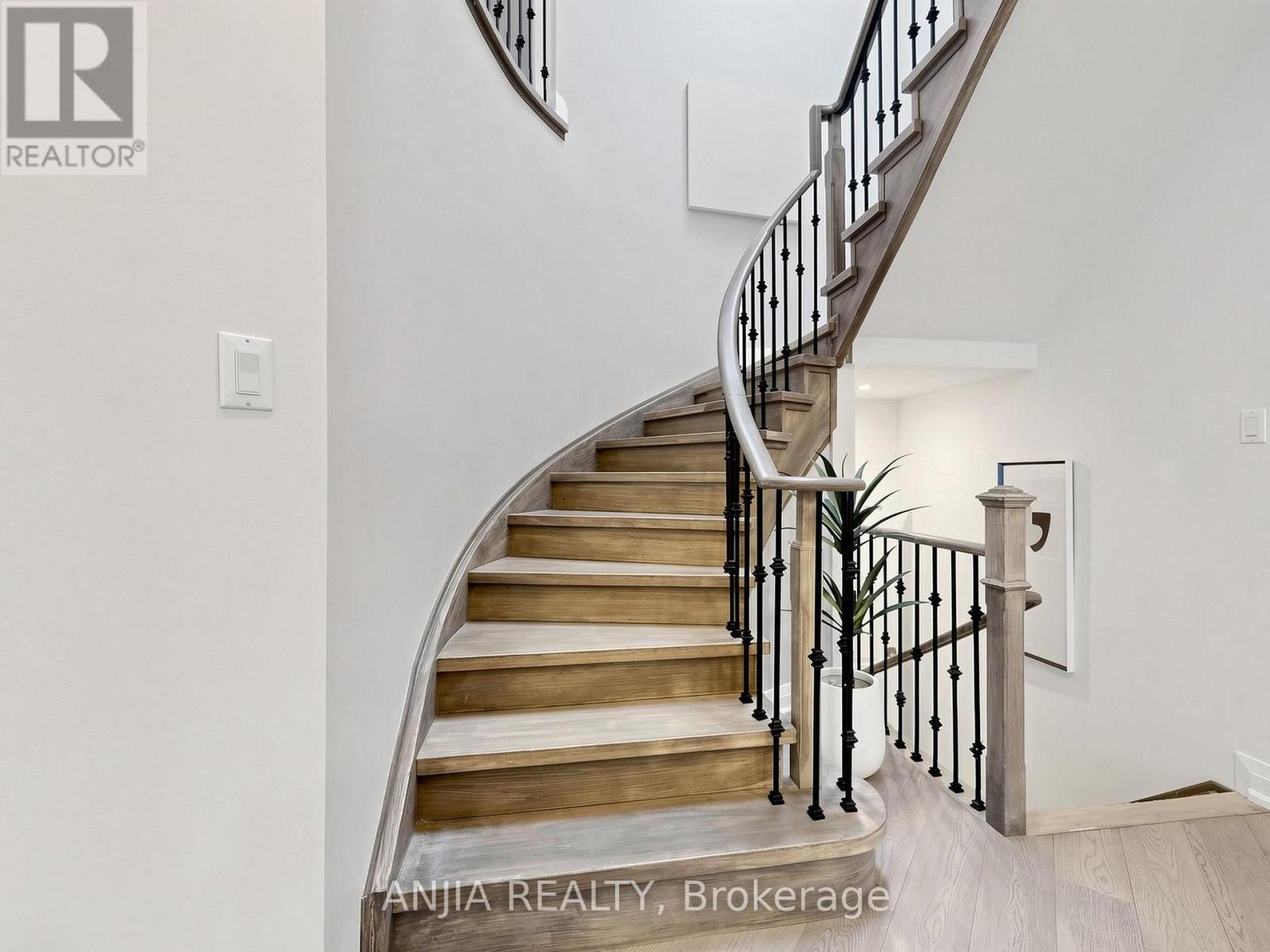 12 Gardenia Crescent, Markham, Ontario L6C 2K7 - Photo 28 - N13653614