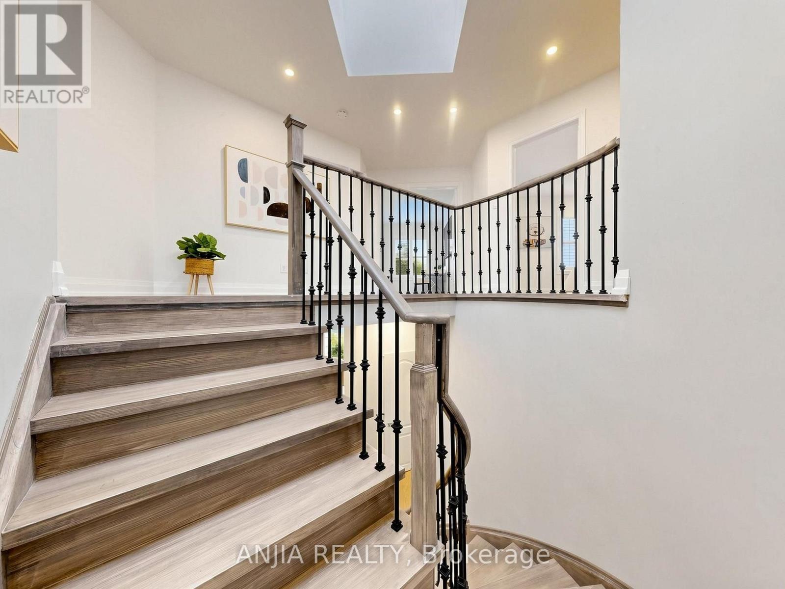 12 Gardenia Crescent, Markham, Ontario L6C 2K7 - Photo 29 - N13653614