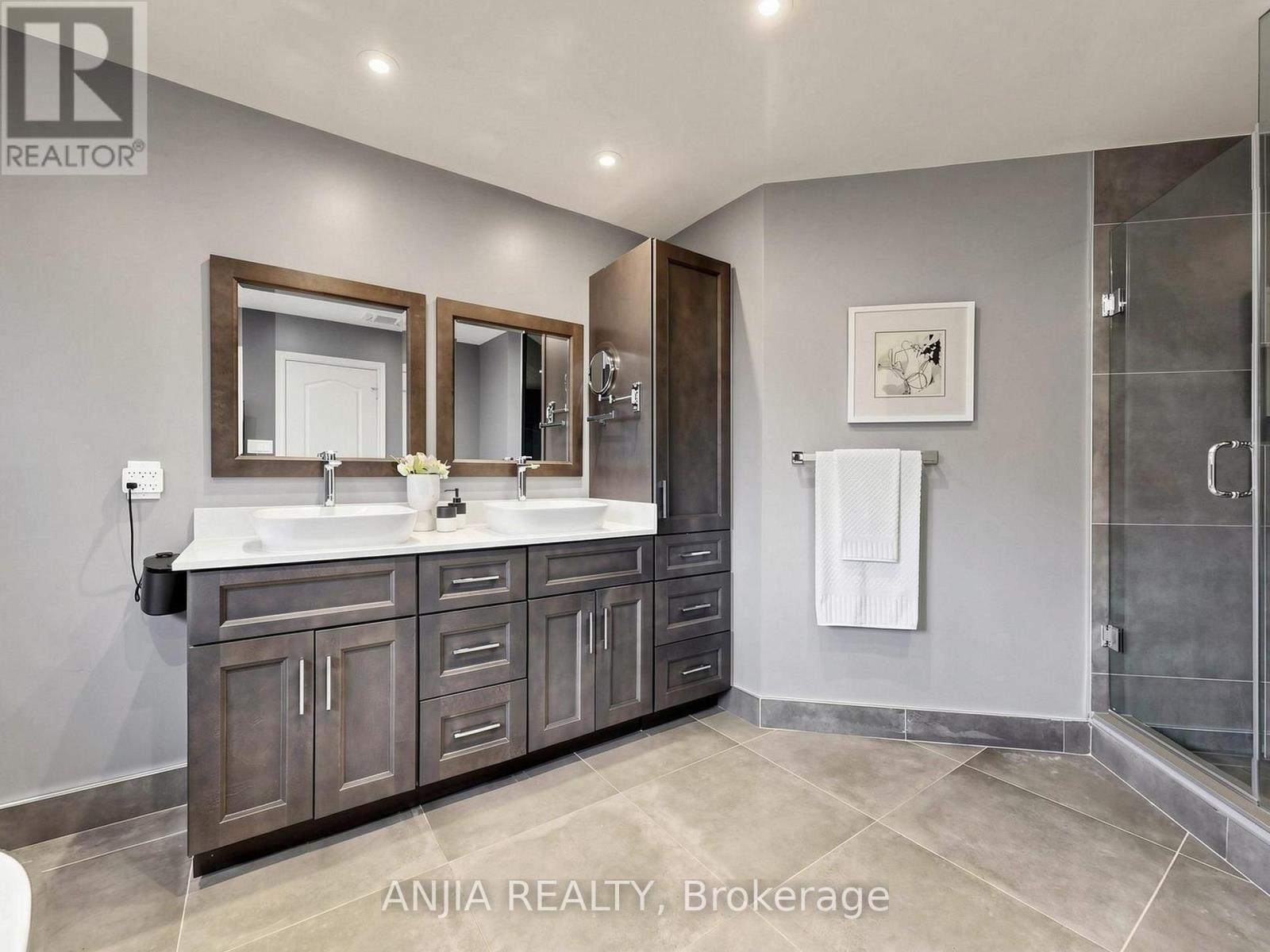 12 Gardenia Crescent, Markham, Ontario L6C 2K7 - Photo 35 - N13653614