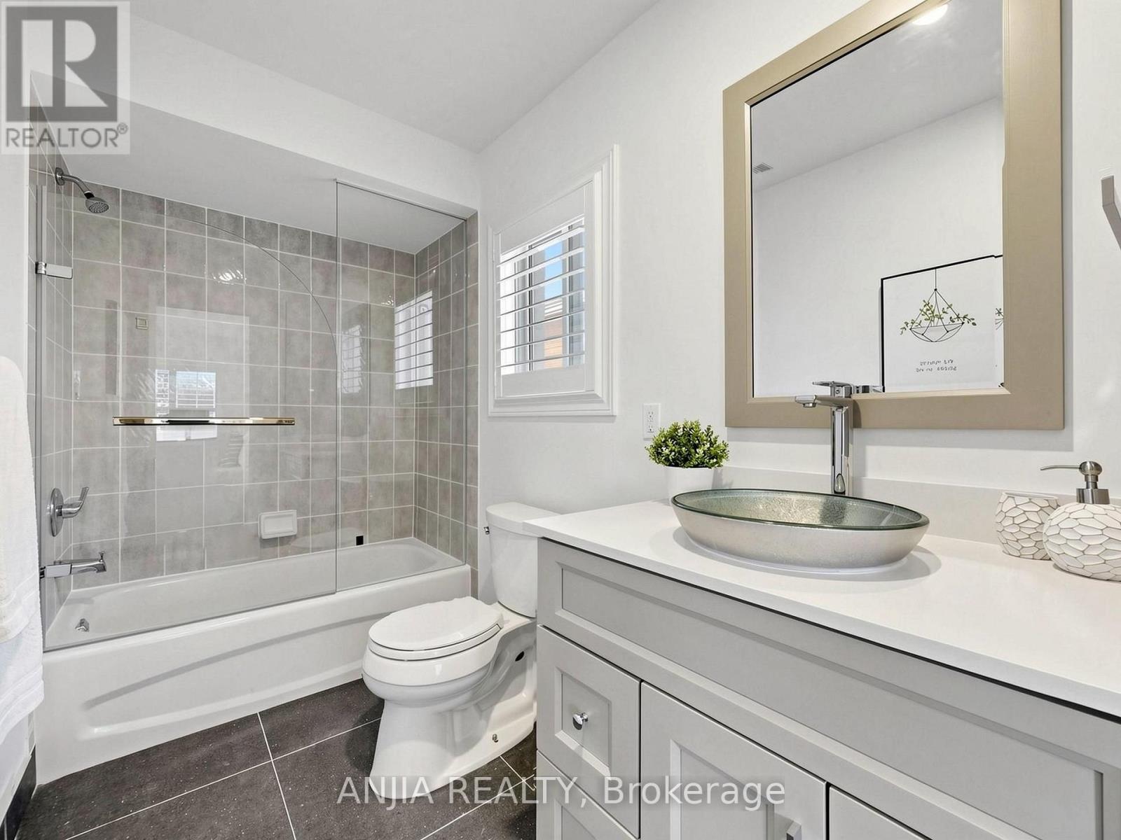 12 Gardenia Crescent, Markham, Ontario L6C 2K7 - Photo 40 - N13653614