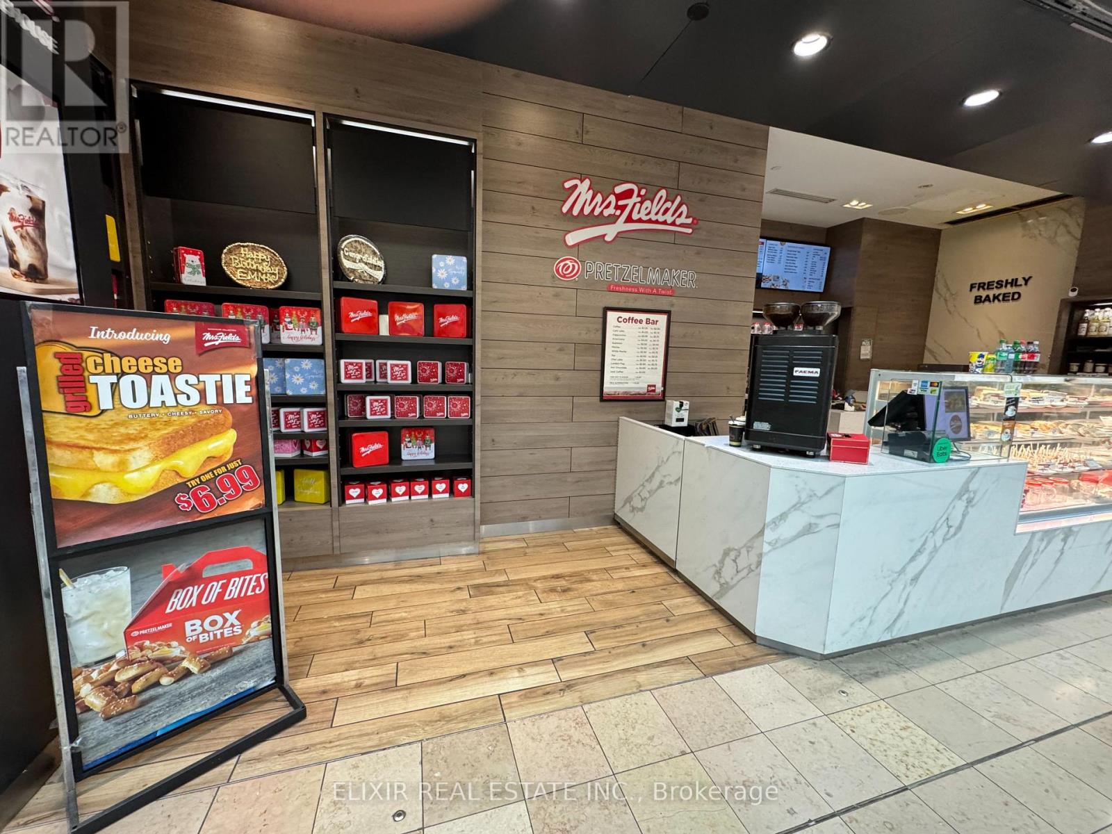 #1063 Mrs Fields - 25 The West Mall, Toronto, Ontario M9C 1B8 - Photo 5 - W13653606