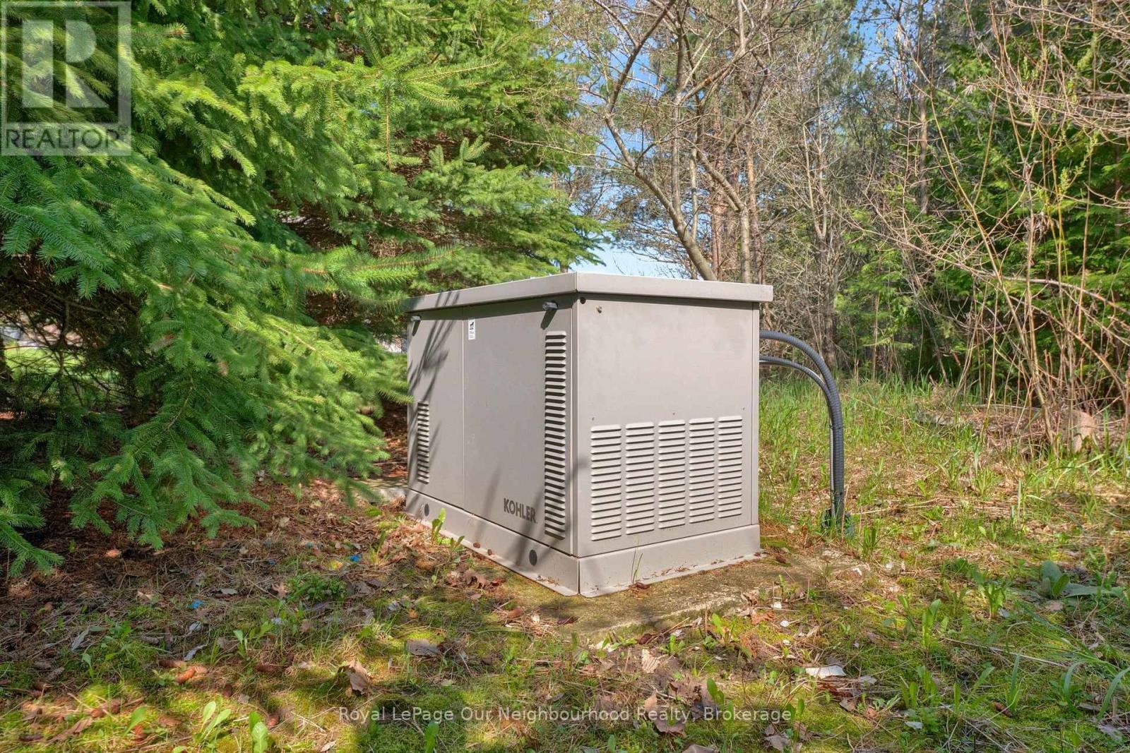 9 Powers Court, Clarington, Ontario  L0B 1M0 - Photo 7 - E13491192