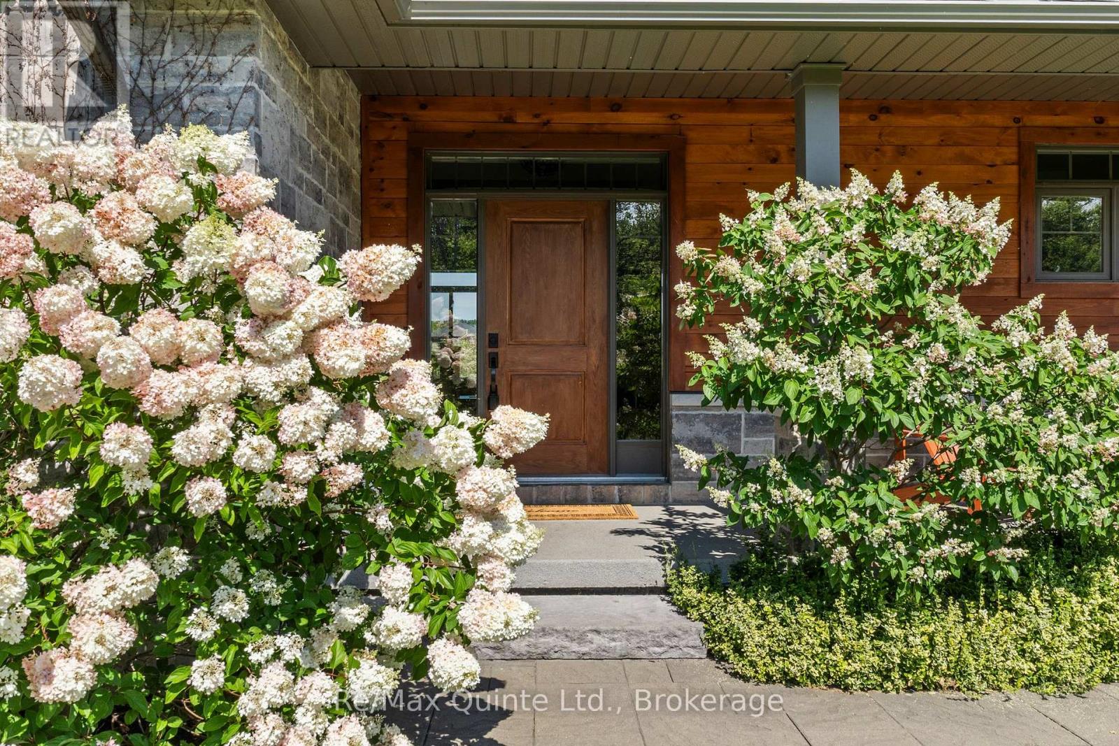 68 Hiddenvalley Drive, Belleville, Ontario  K0K 2V0 - Photo 7 - X13206808