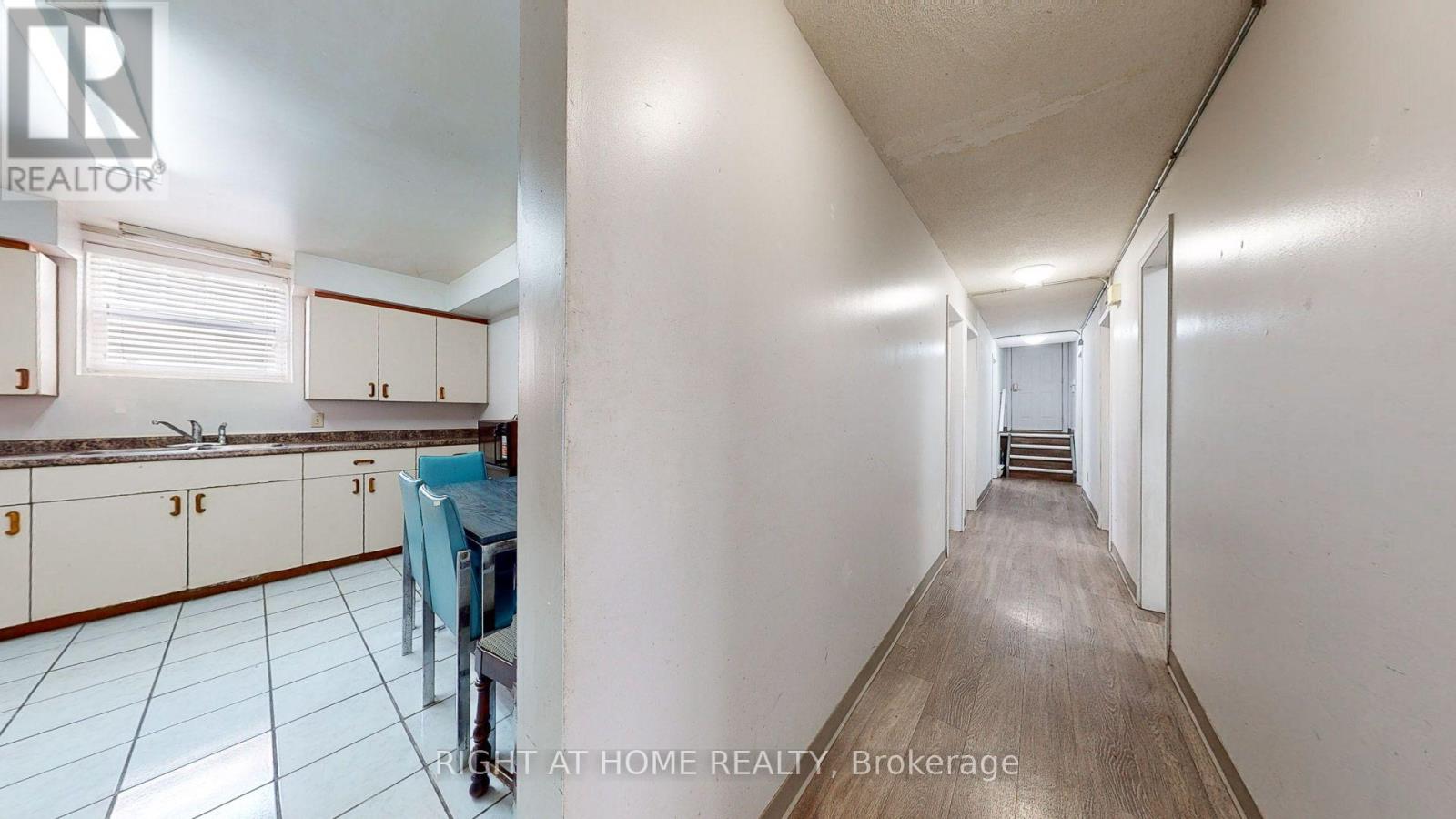 379 Erb Street W, Waterloo, Ontario N2L 1W7 - Photo 13 - X13653612