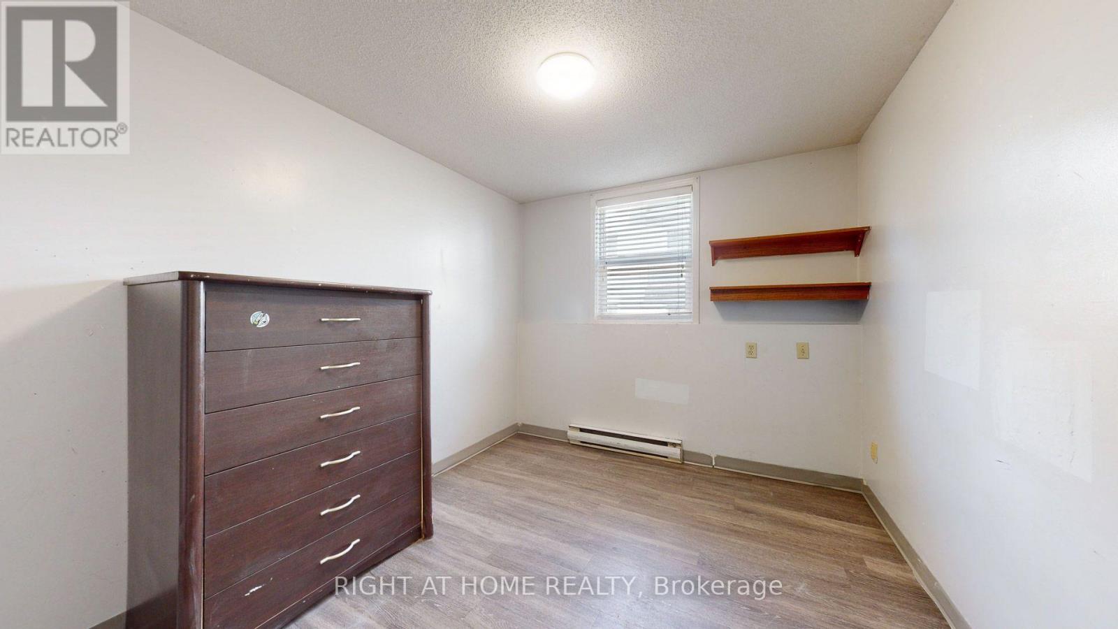 379 Erb Street W, Waterloo, Ontario N2L 1W7 - Photo 22 - X13653612