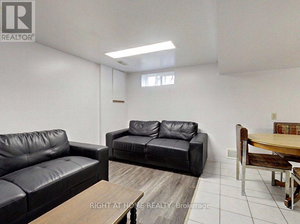 379 Erb Street W, Waterloo, Ontario N2L 1W7 - Photo 35 - X13653612