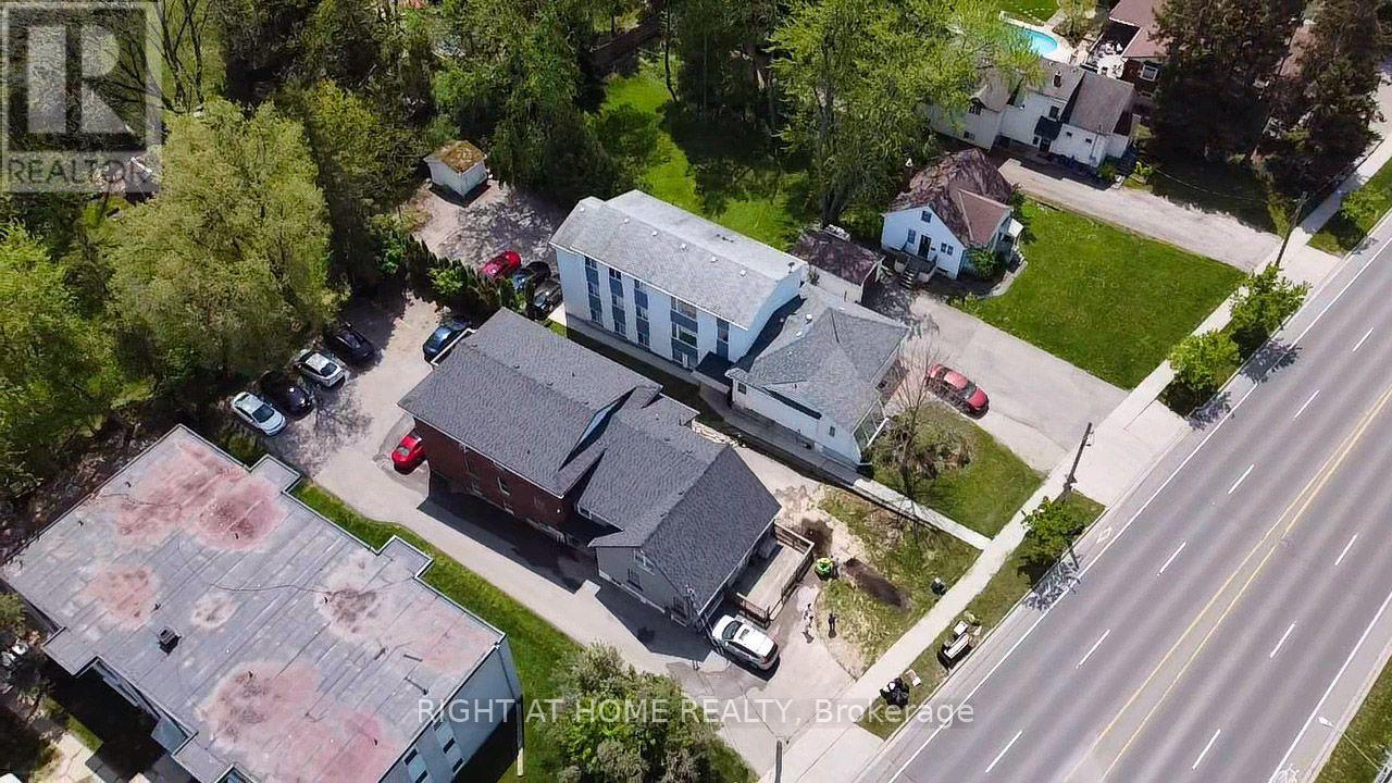 379 Erb Street W, Waterloo, Ontario N2L 1W7 - Photo 39 - X13653612
