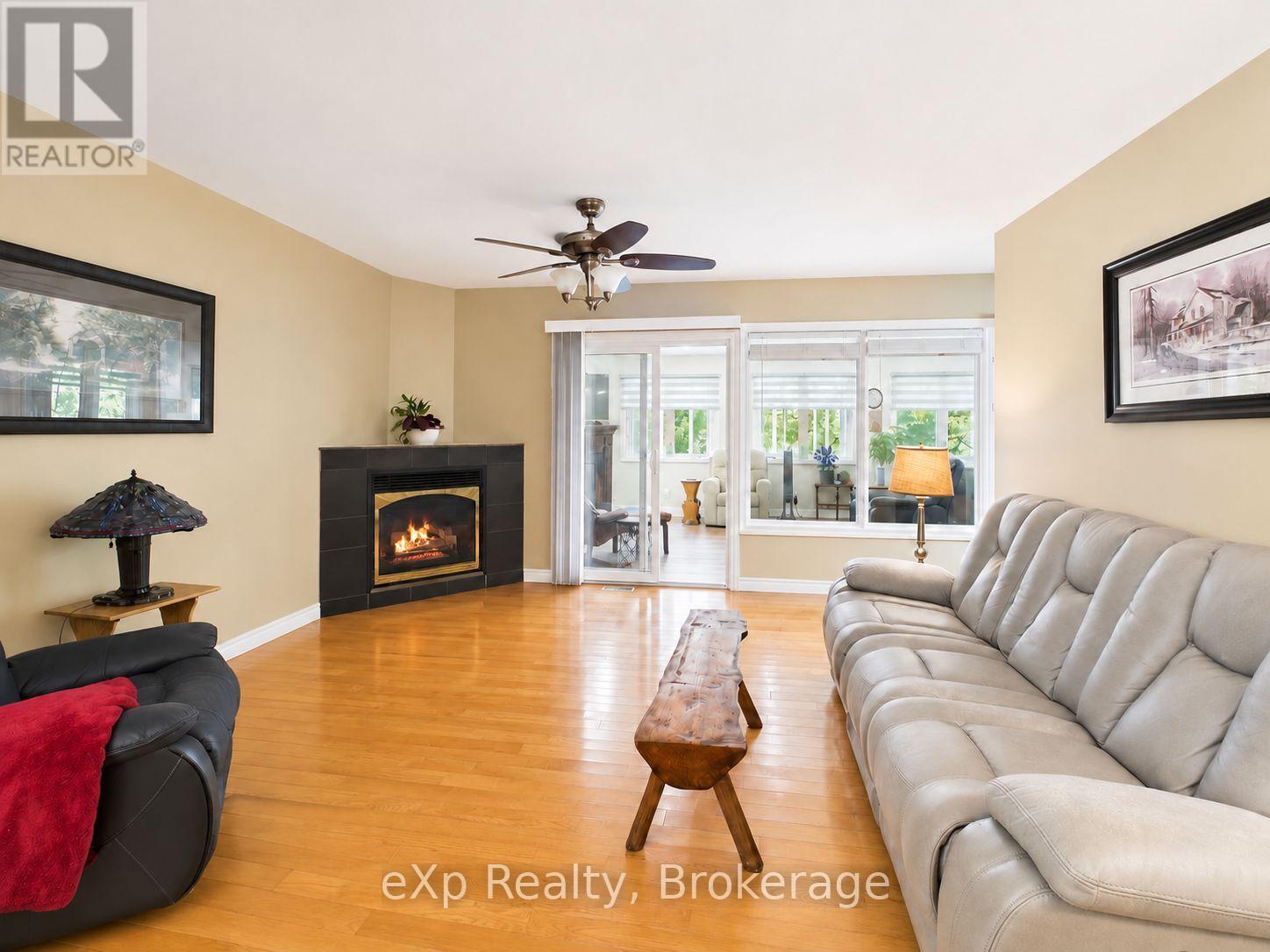 330 Tyendinaga Drive, Saugeen Shores, Ontario  N0H 2L0 - Photo 13 - X13638096
