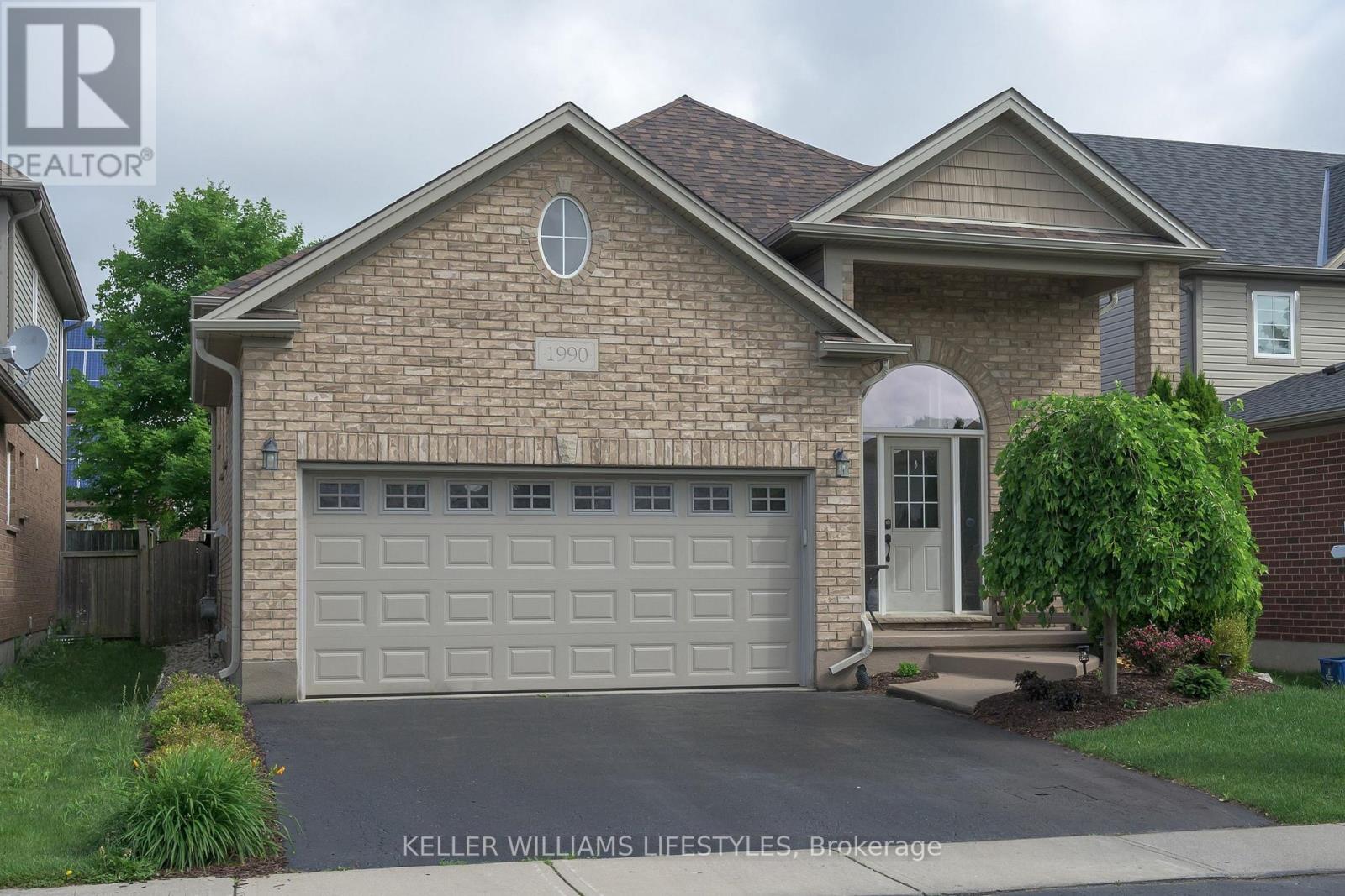 1990 Foxwood Avenue, London North, Ontario  N6G 0C5 - Photo 6 - X13639032