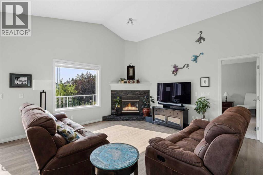 354 West Creek Springs, Chestermere, Alberta  T1X 1R7 - Photo 14 - A2332237
