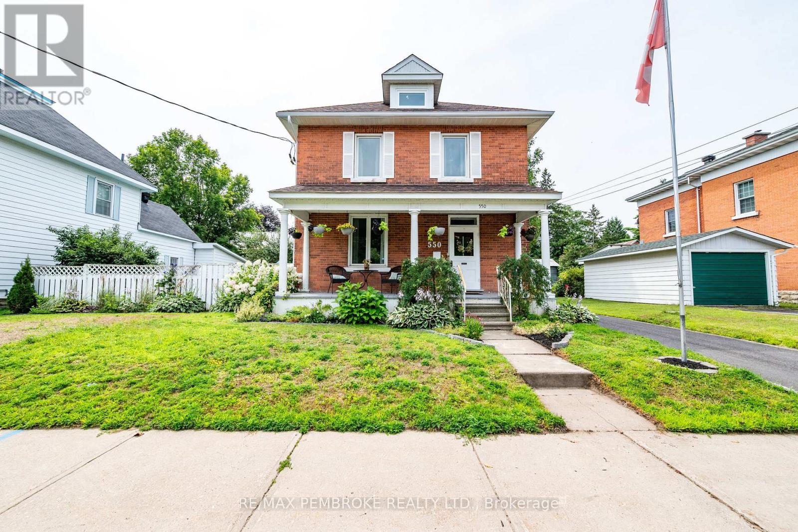 550 MARY STREET, Pembroke, Ontario