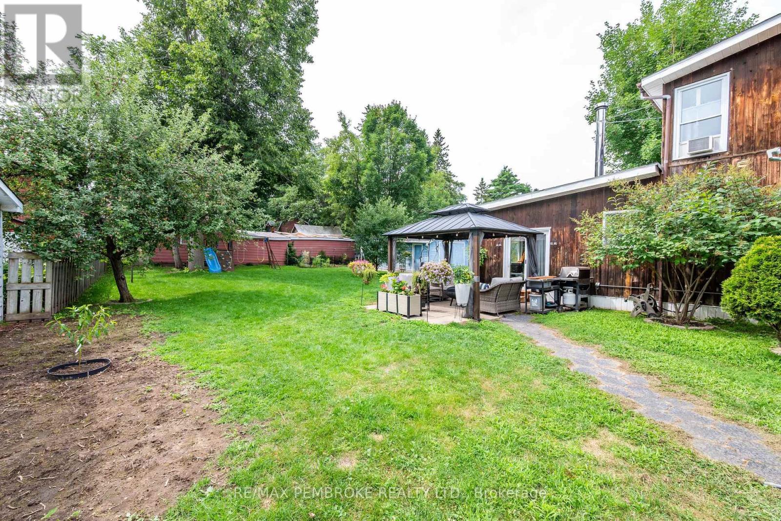 550 Mary Street, Pembroke, Ontario  K8A 5X3 - Photo 38 - X13653658