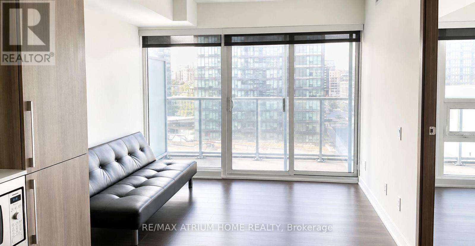 909 - 17 Bathurst Street, Toronto, Ontario  M6A 2E1 - Photo 4 - C13653664