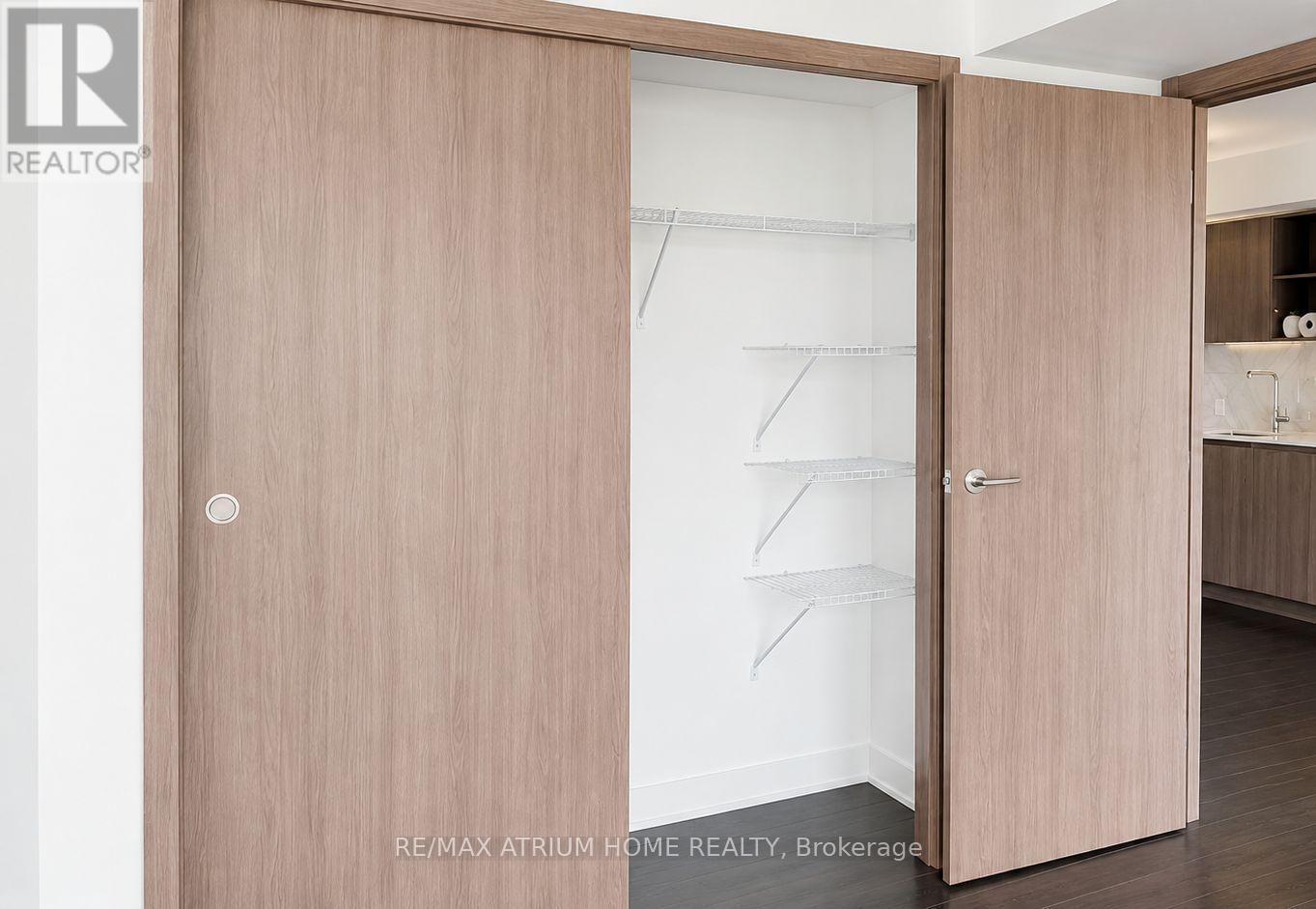 909 - 17 Bathurst Street, Toronto, Ontario  M6A 2E1 - Photo 7 - C13653664