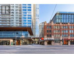 909 - 17 BATHURST STREET, Toronto, Ontario