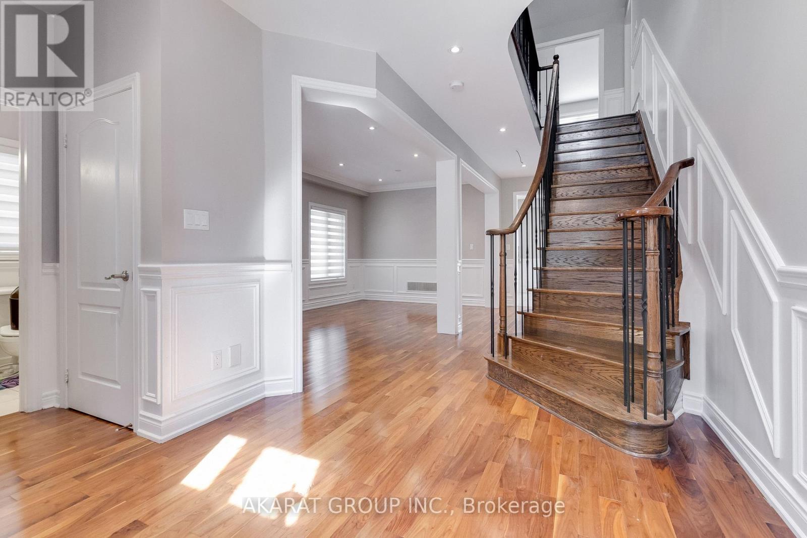 107 Filippazzo Road, Vaughan, Ontario  L4H 0N1 - Photo 7 - N13653620