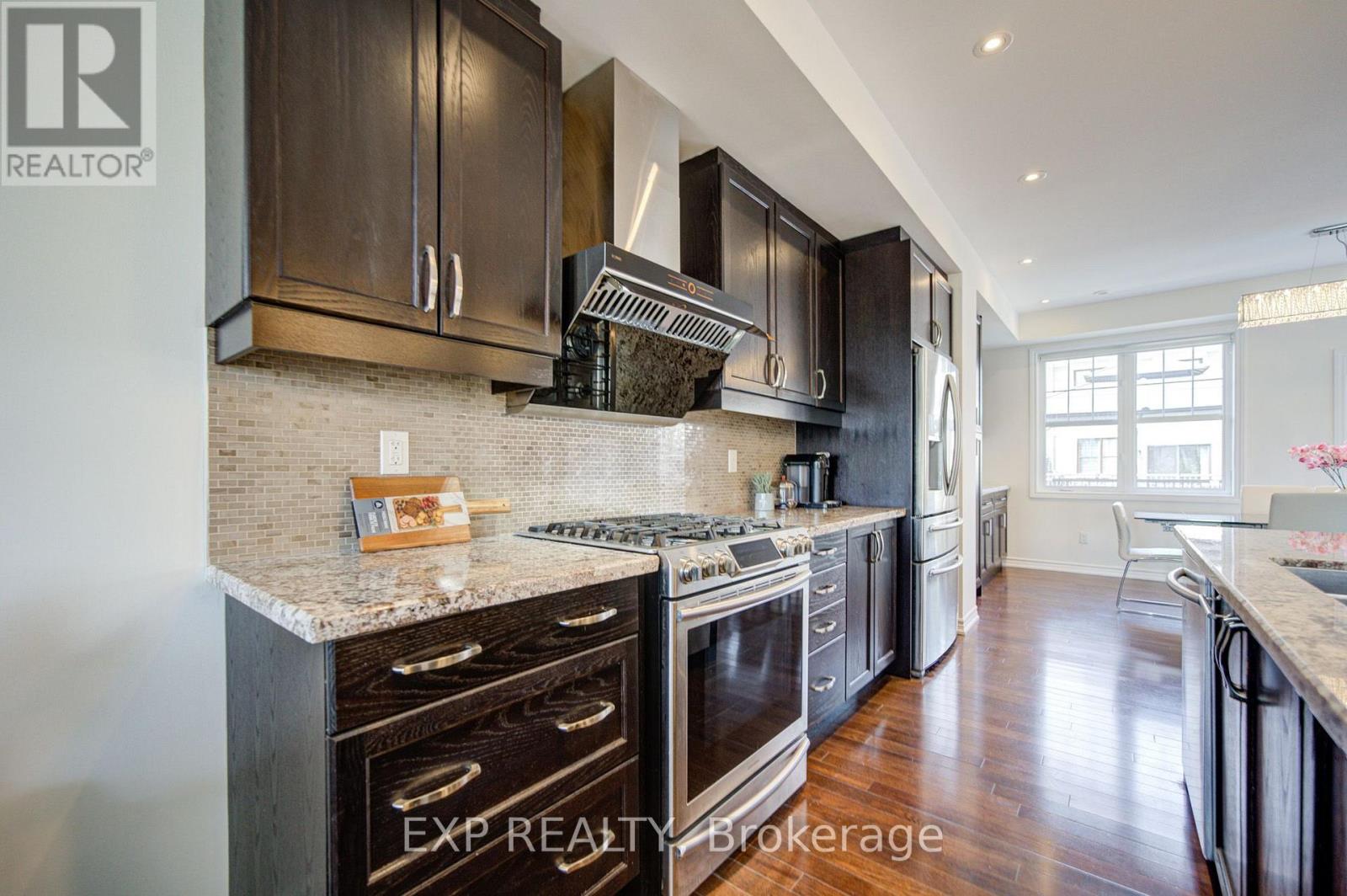 9 Milt Storey Lane, Whitchurch-Stouffville, Ontario  L4A 1Y4 - Photo 11 - N13653644