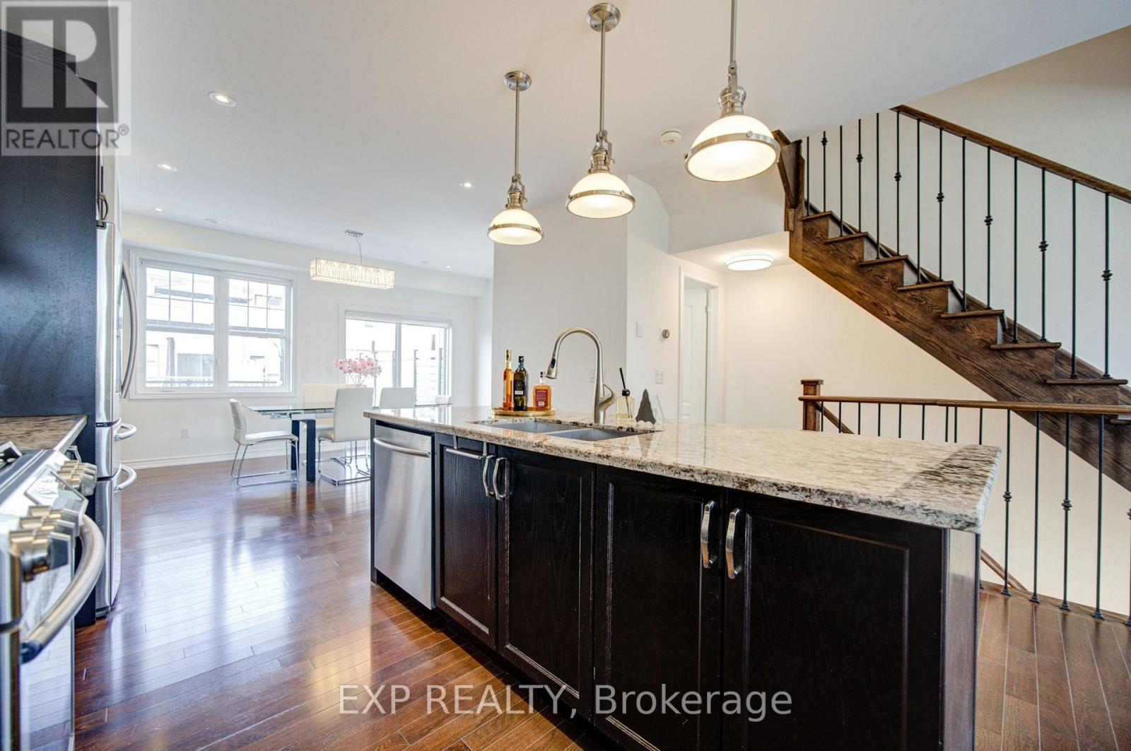 9 Milt Storey Lane, Whitchurch-Stouffville, Ontario  L4A 1Y4 - Photo 13 - N13653644