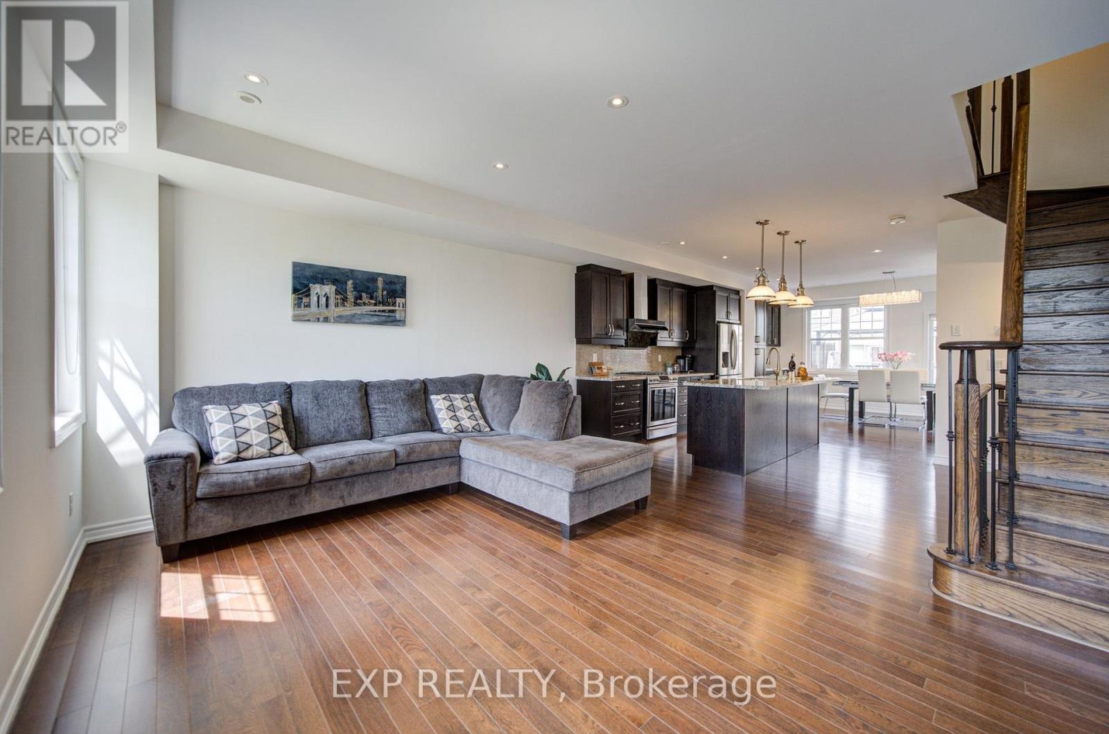 9 Milt Storey Lane, Whitchurch-Stouffville, Ontario  L4A 1Y4 - Photo 19 - N13653644