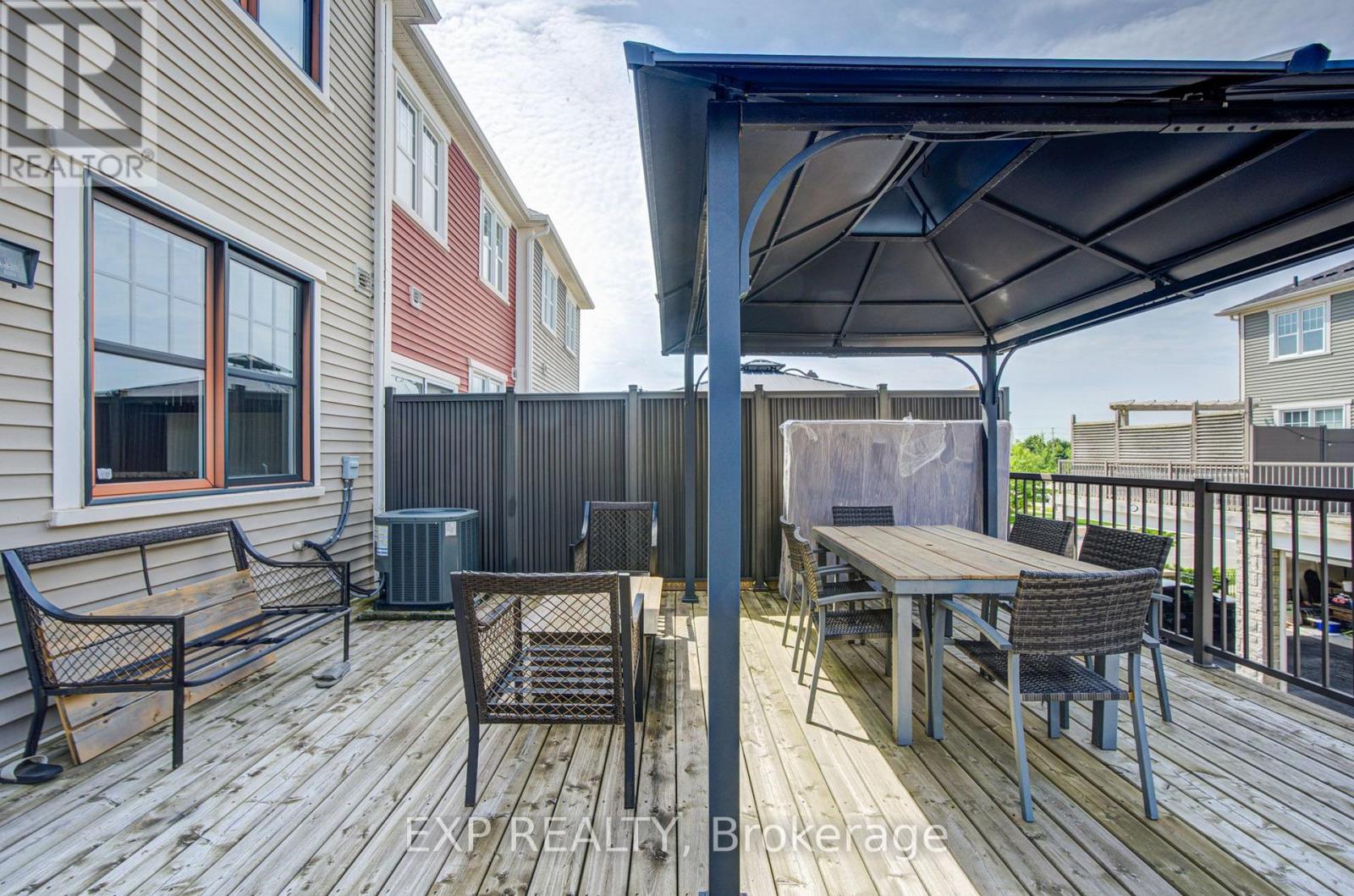 9 Milt Storey Lane, Whitchurch-Stouffville, Ontario  L4A 1Y4 - Photo 23 - N13653644