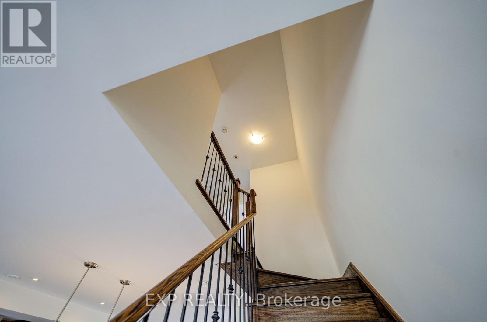 9 Milt Storey Lane, Whitchurch-Stouffville, Ontario  L4A 1Y4 - Photo 25 - N13653644
