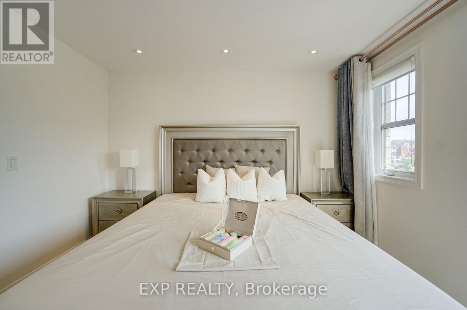 9 Milt Storey Lane, Whitchurch-Stouffville, Ontario  L4A 1Y4 - Photo 29 - N13653644