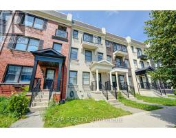 9 MILT STOREY LANE, Whitchurch-Stouffville, Ontario