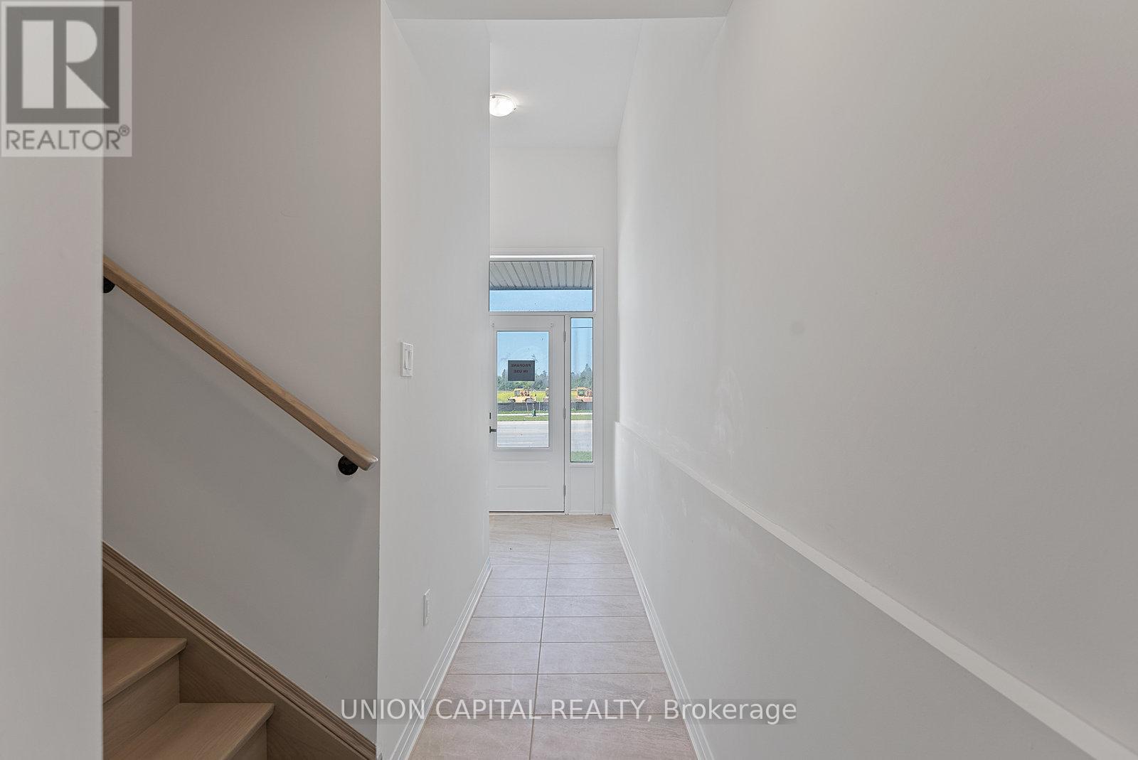 11437 Leslie Street, Richmond Hill, Ontario  L4S 0N7 - Photo 4 - N13653660