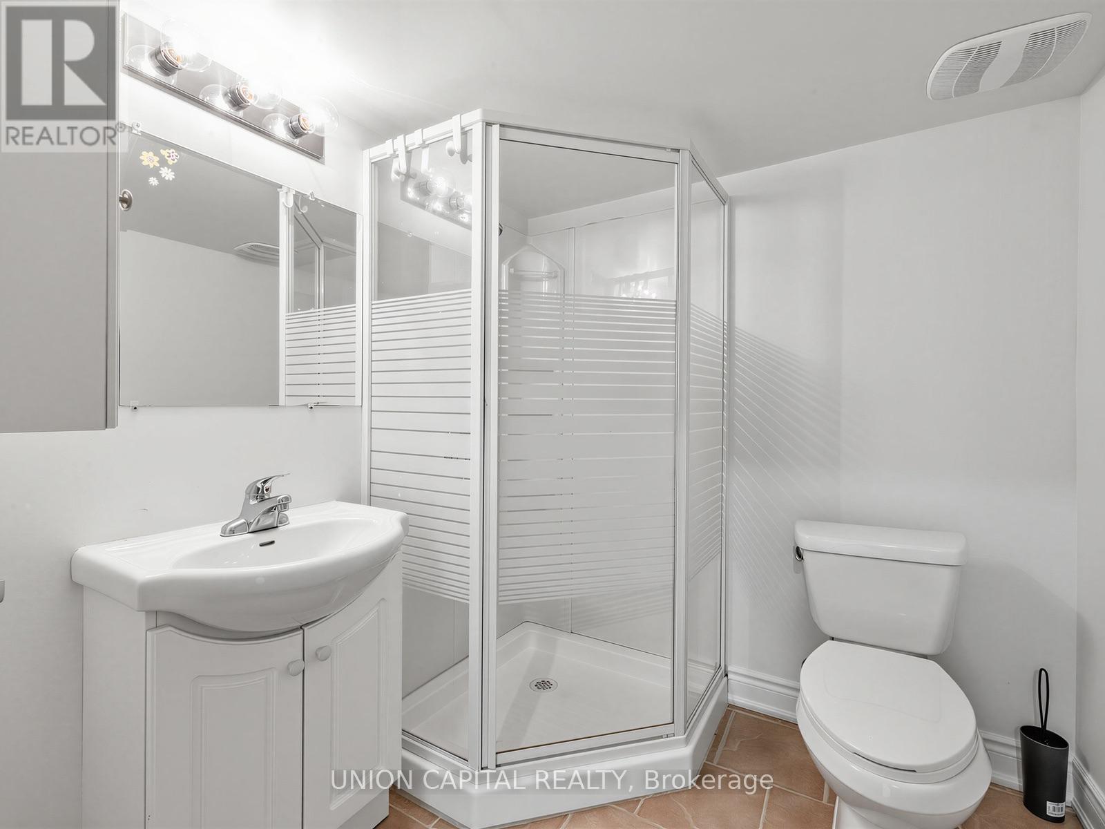 3186 Cabano Crescent, Mississauga, Ontario  L5M 0C4 - Photo 24 - W13653650