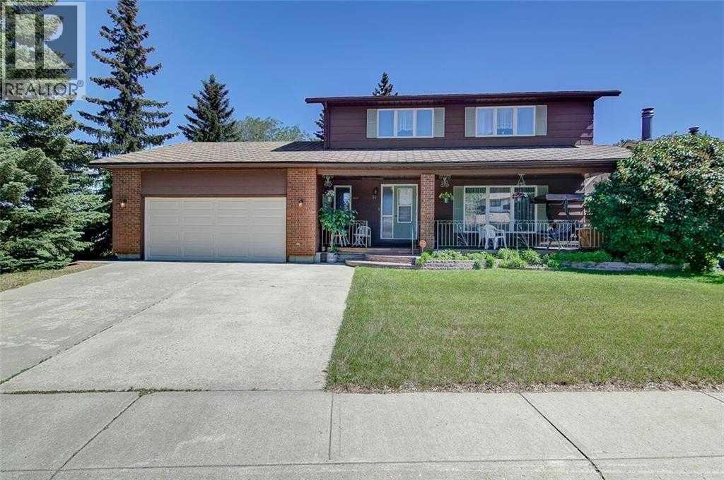 51 Parkwood Crescent, Strathmore, Alberta