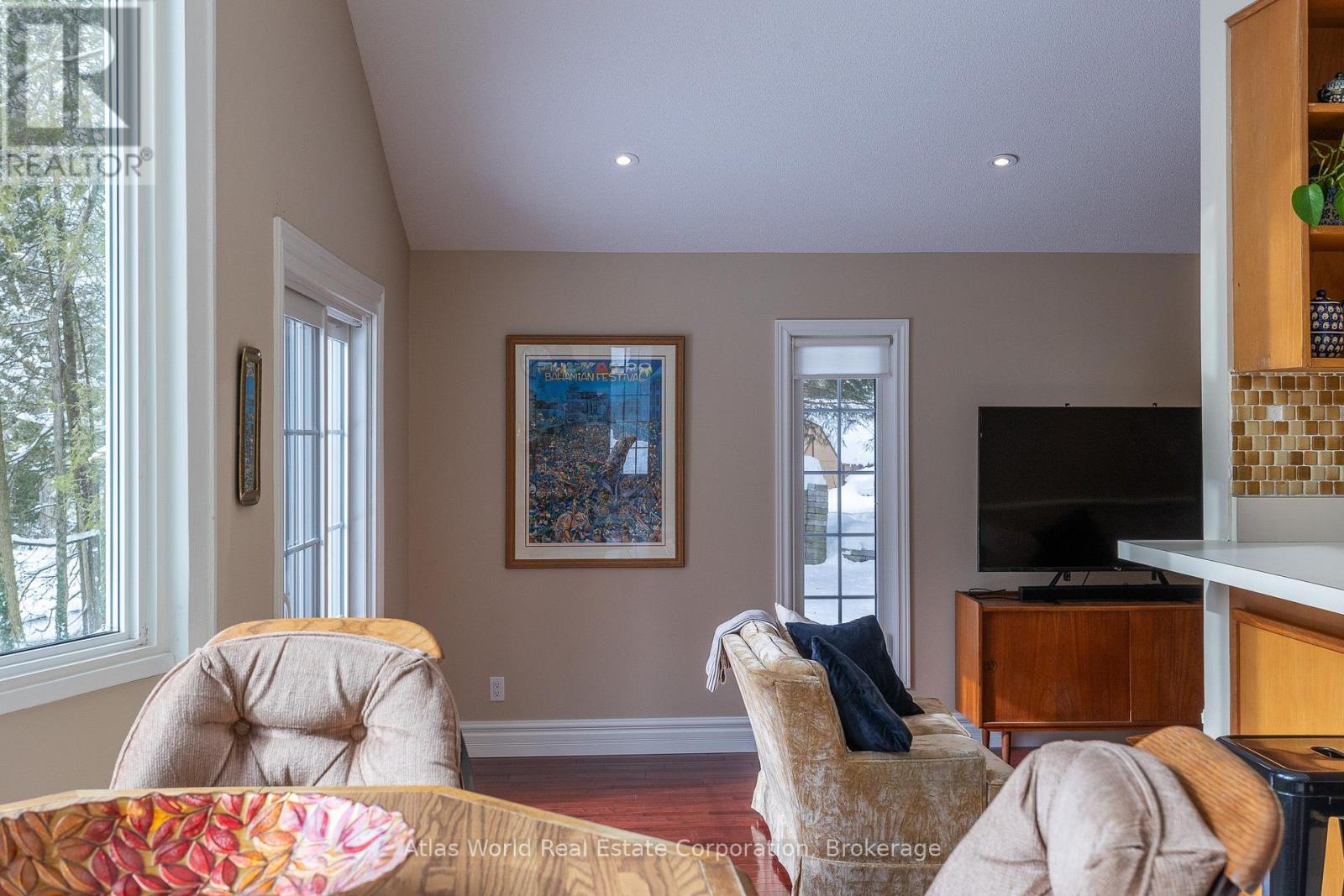 19 Front Street, South Bruce Peninsula, Ontario  N0H 2T0 - Photo 26 - X13650034
