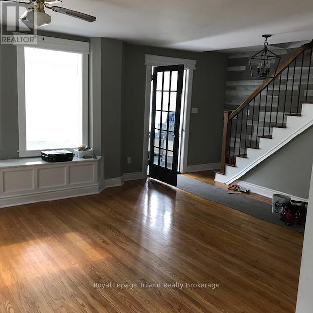 338 Smith Street, Central Elgin, Ontario  N5L 1C6 - Photo 3 - X12466164