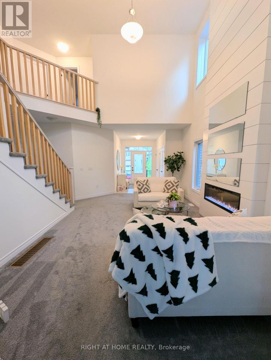 155 Plewes Drive, Collingwood, Ontario L9Y 5M5 - Photo 5 - S13652478