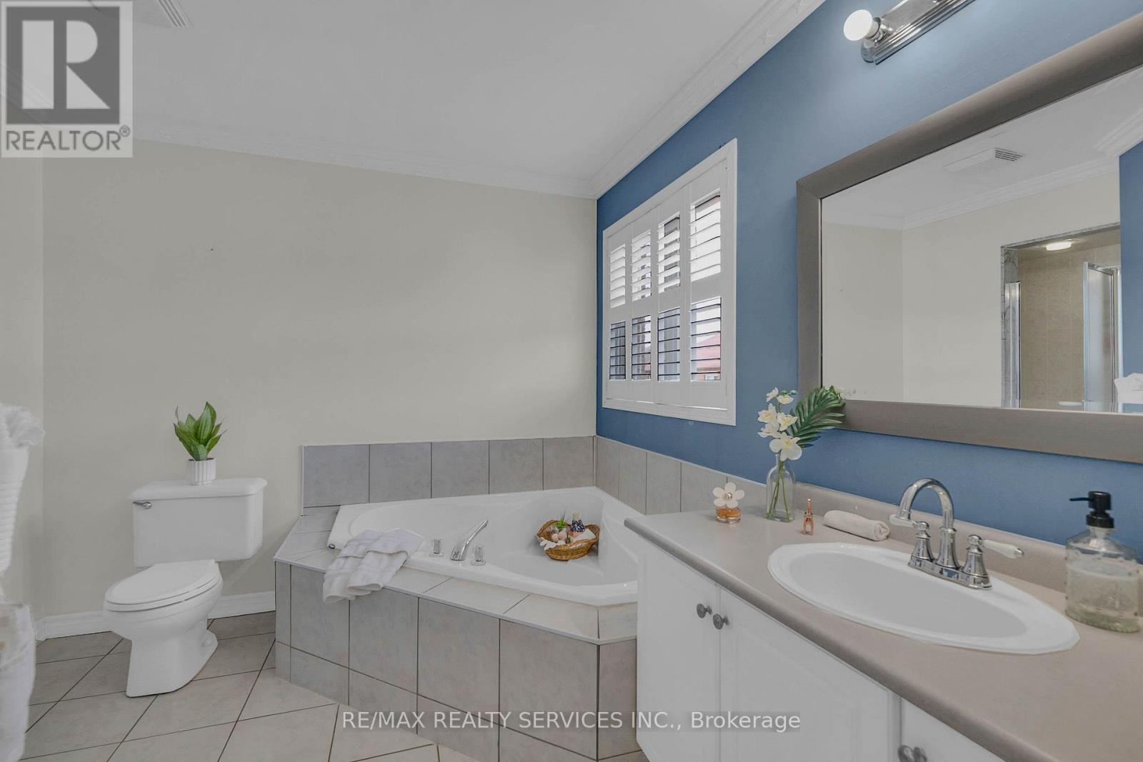 128 Seaside Circle, Brampton, Ontario  L6R 2G9 - Photo 19 - W13628456