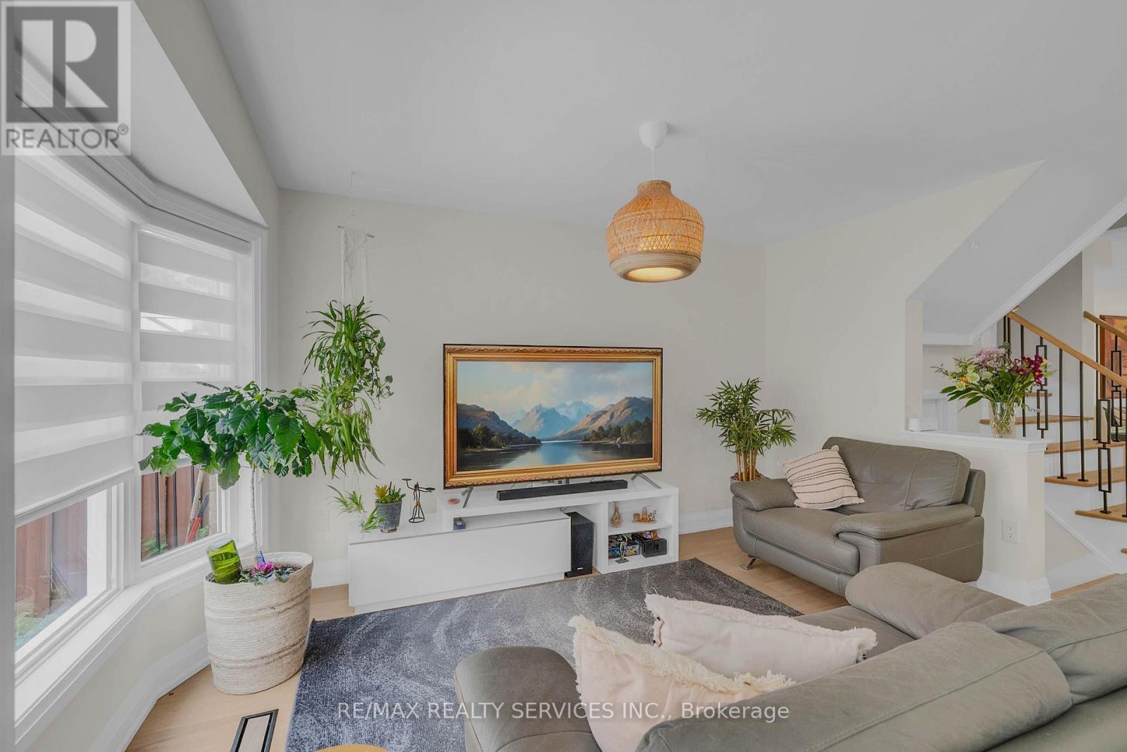 128 Seaside Circle, Brampton, Ontario  L6R 2G9 - Photo 9 - W13628456