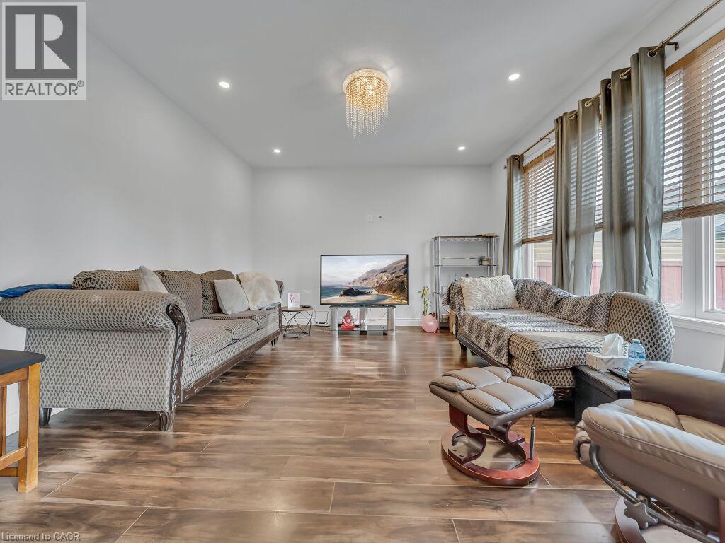 227 Baldwin Drive Unit# Main, Cambridge, Ontario  N3C 0B8 - Photo 8 - 40854329