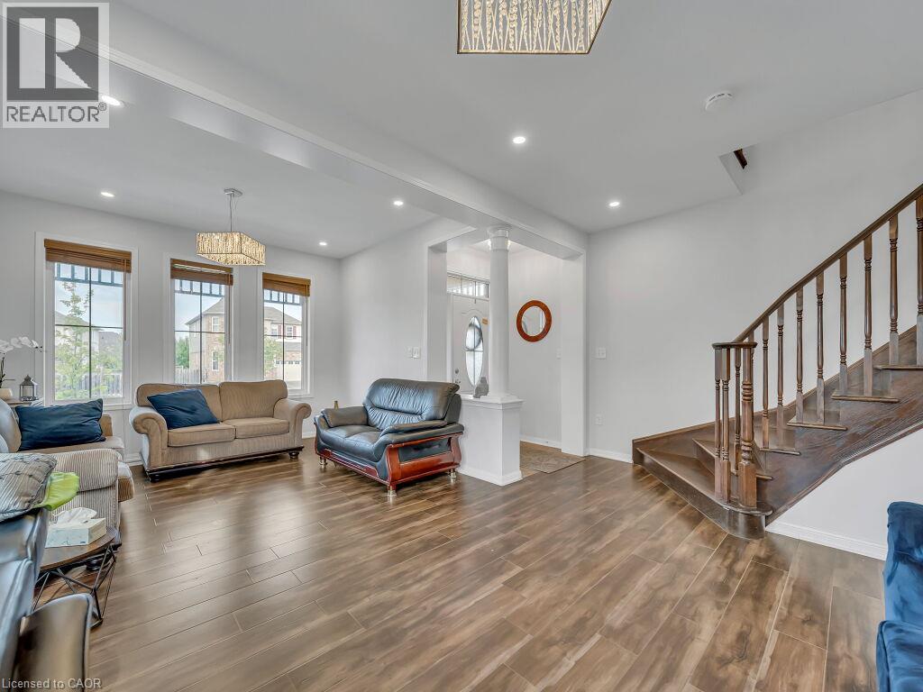 227 Baldwin Drive Unit# Main, Cambridge, Ontario  N3C 0B8 - Photo 4 - 40854329