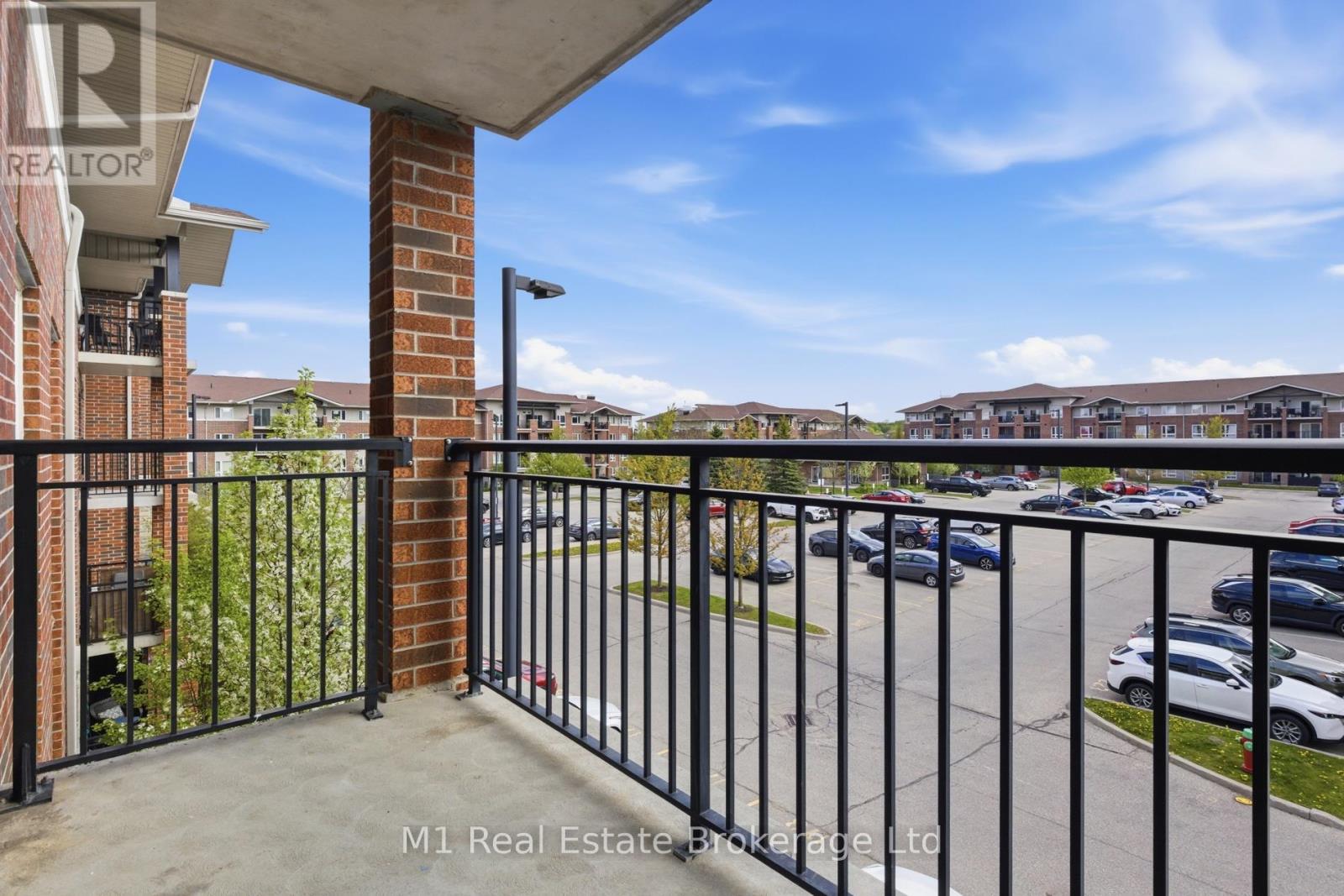 311 - 45 Goodwin Drive, Guelph (Pineridge/westminster Woods), Ontario  N1L 0E9 - Photo 3 - X13653680