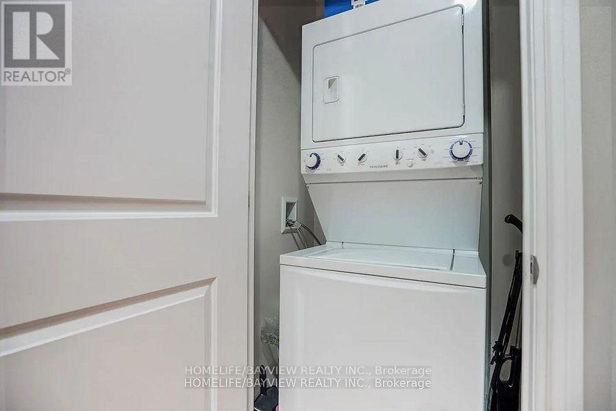1006 - 9225 Jane Street, Vaughan (Maple), Ontario  L6A 0J7 - Photo 11 - N13653678