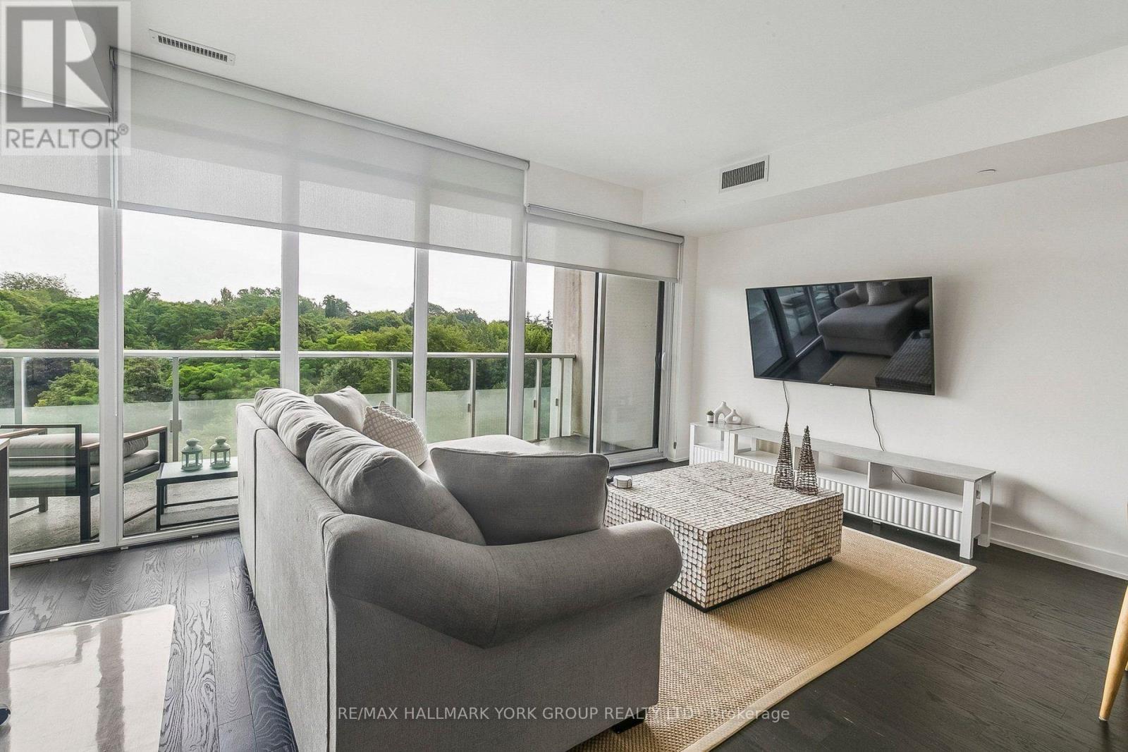 606 - 3018 Yonge Street, Toronto, Ontario  M4N 2K4 - Photo 11 - C13652634