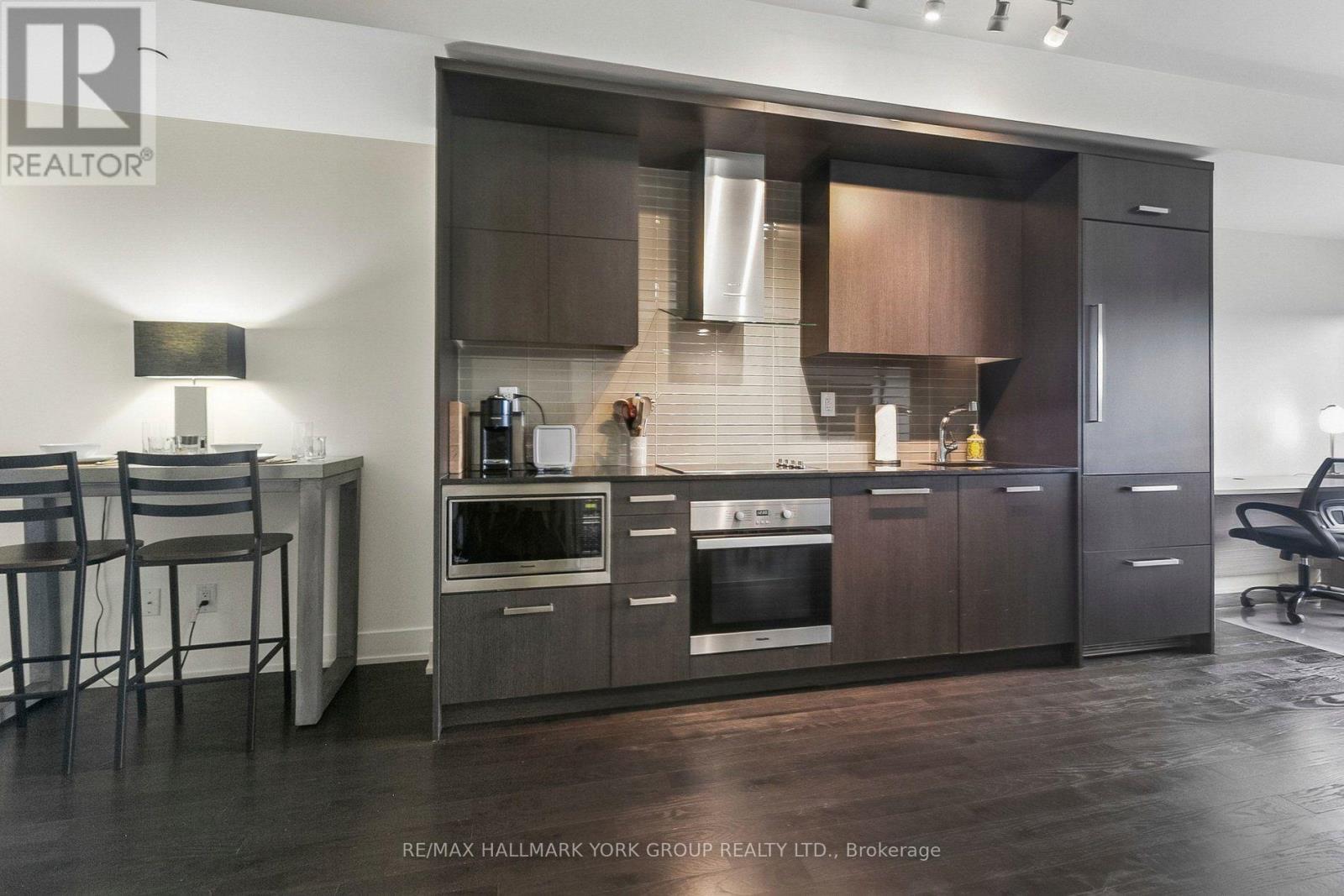 606 - 3018 Yonge Street, Toronto, Ontario  M4N 2K4 - Photo 32 - C13652634