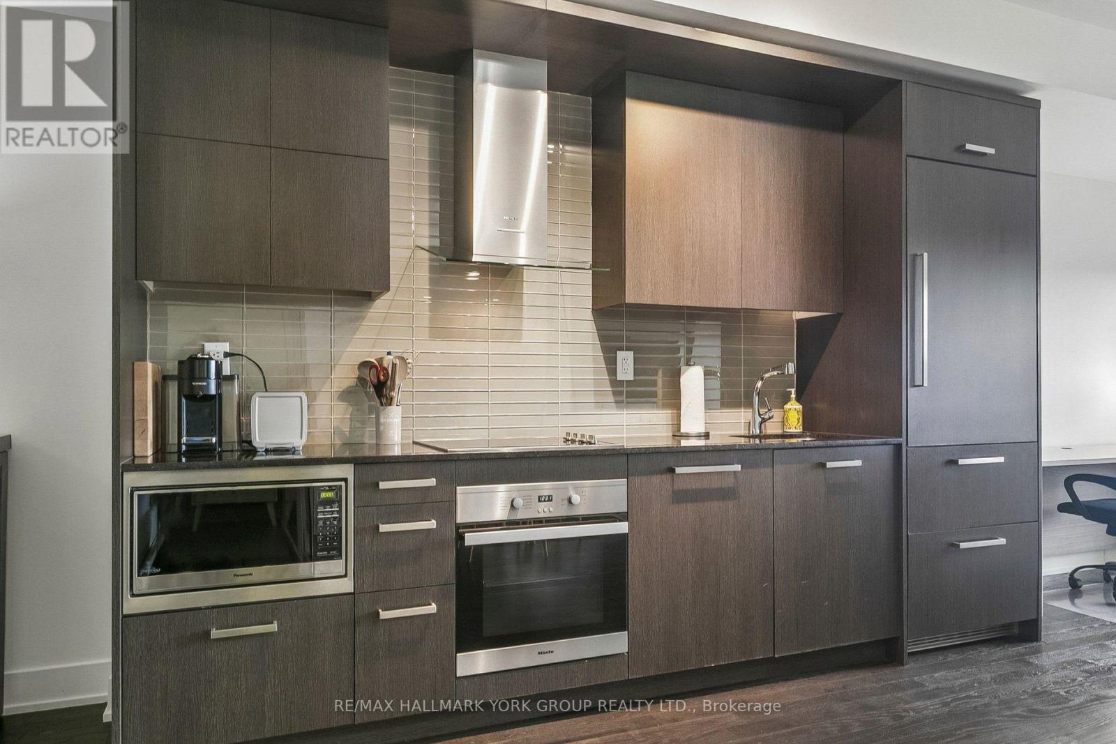 606 - 3018 Yonge Street, Toronto, Ontario  M4N 2K4 - Photo 33 - C13652634