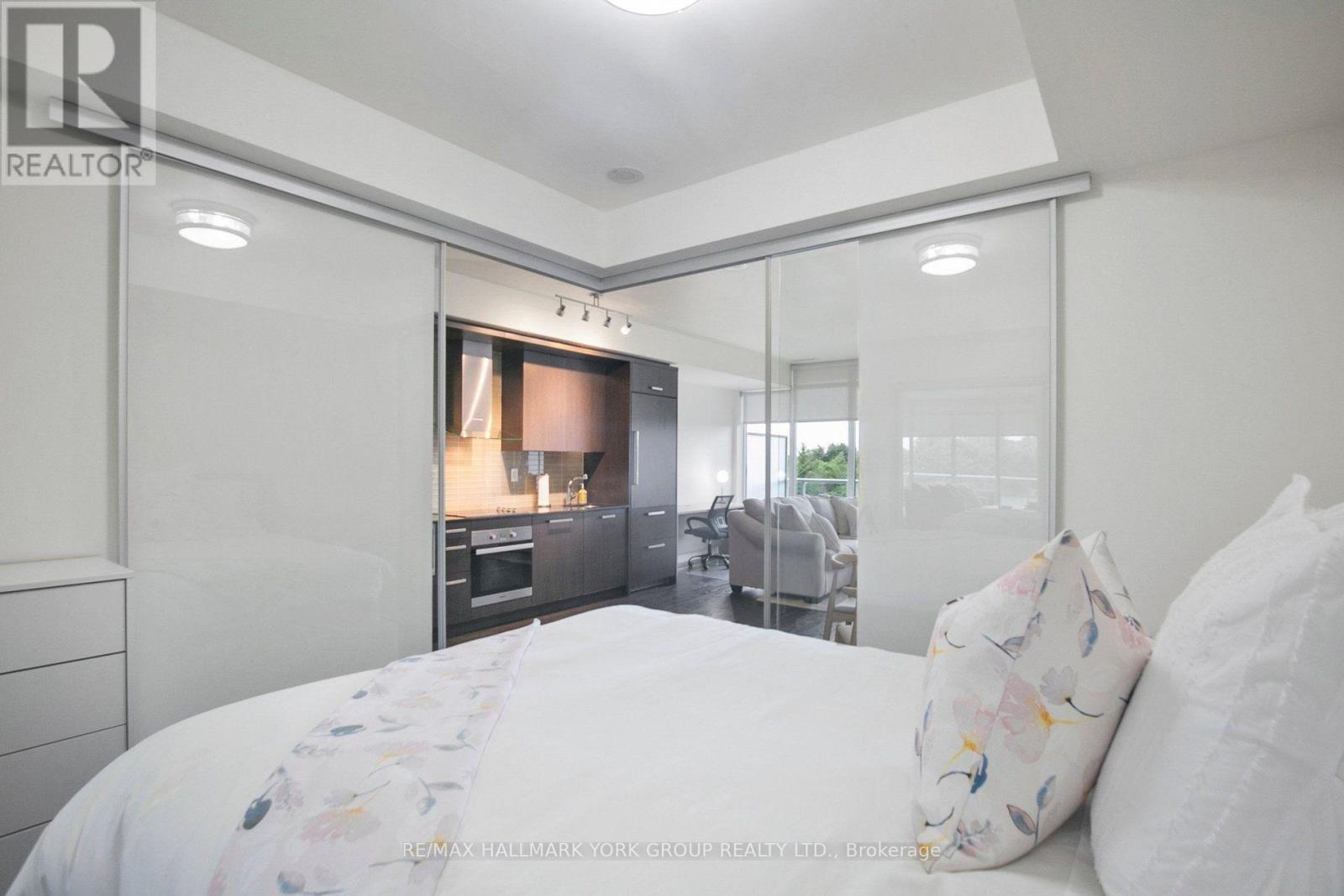 606 - 3018 Yonge Street, Toronto, Ontario  M4N 2K4 - Photo 42 - C13652634